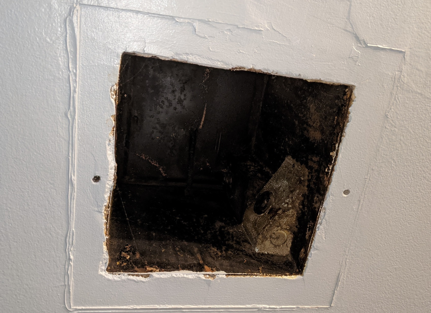 exhaust fan How to replace or cover a hole left by kitchen fan that
