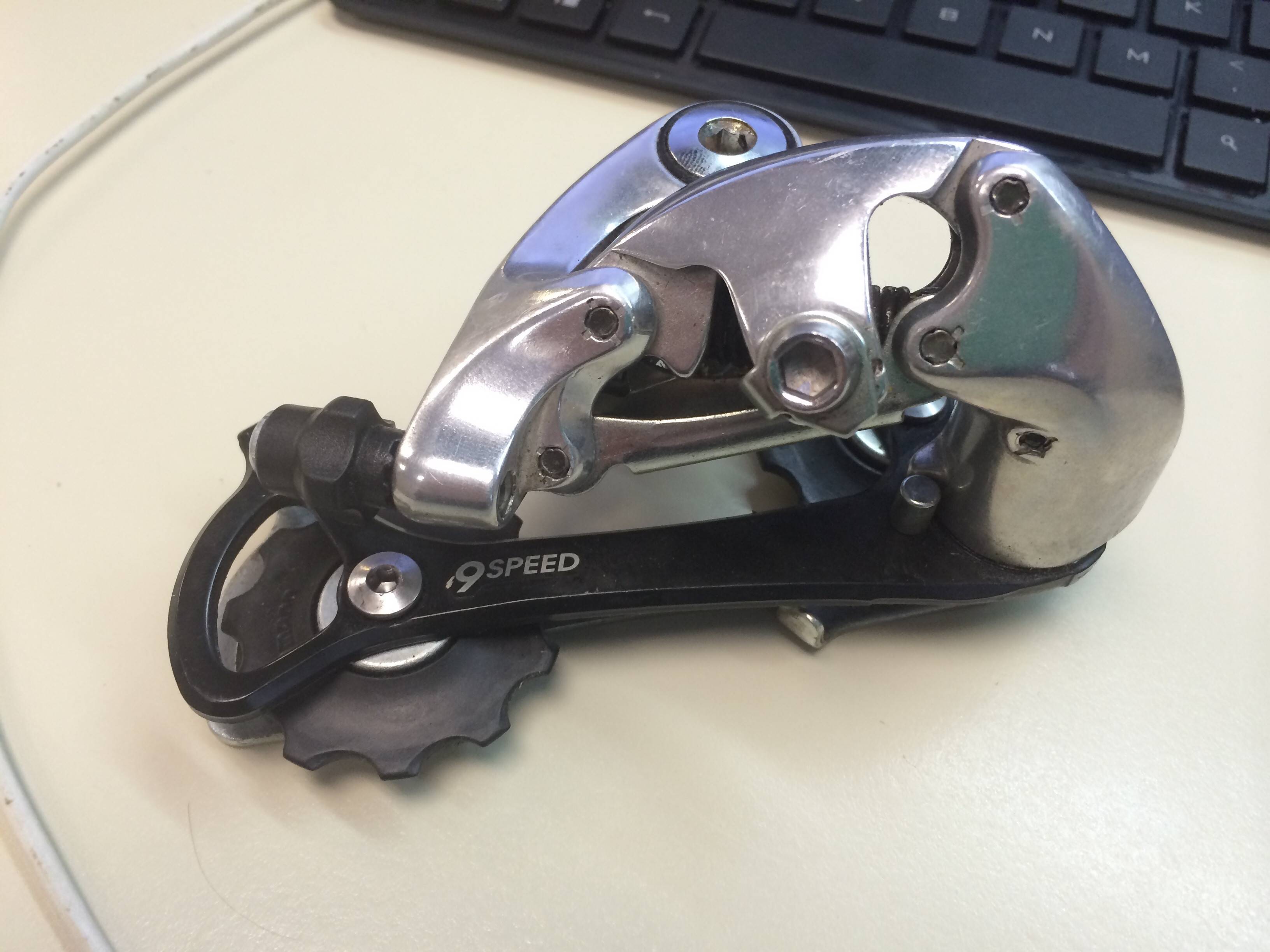 Is this a short cage or long cage rear derailleur? Bicycles Stack