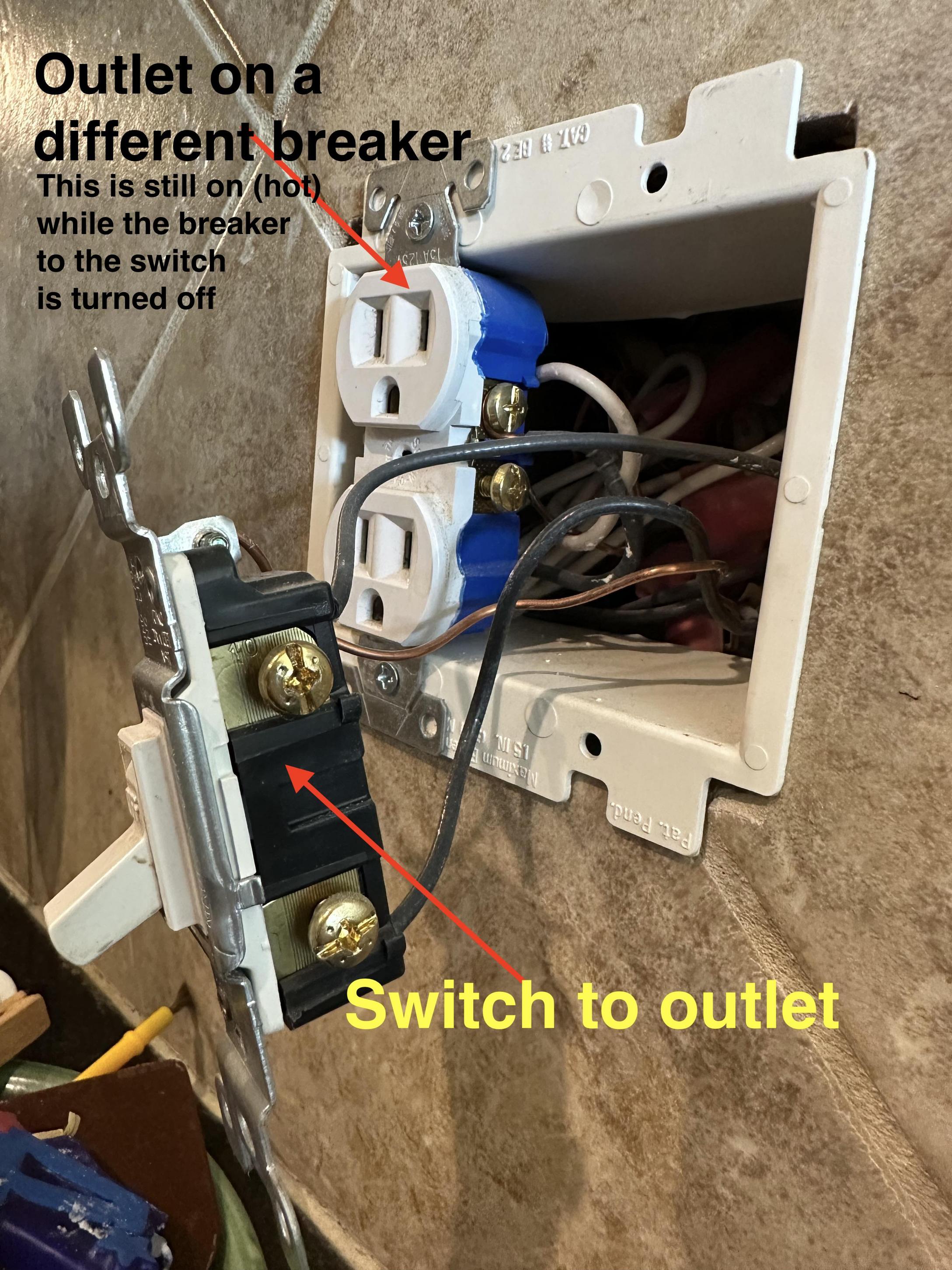 electrical Can I create a half hot switched outlet without a red wire