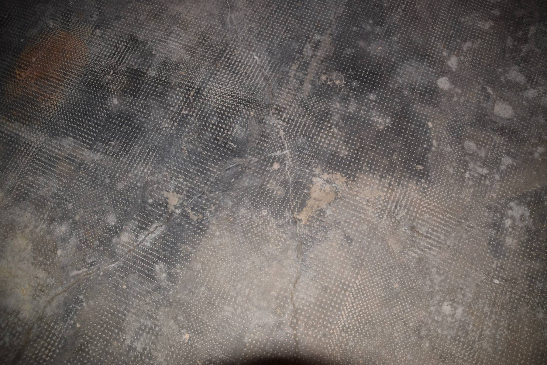 concrete How to fix cracks in cellar room? Home Improvement Stack