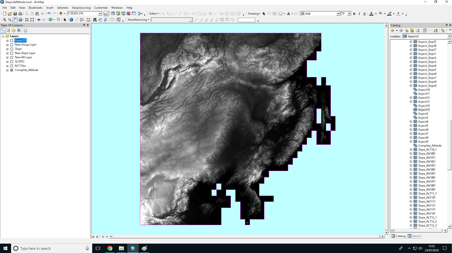 arcmap Why is my aspect not displaying the full data? Geographic