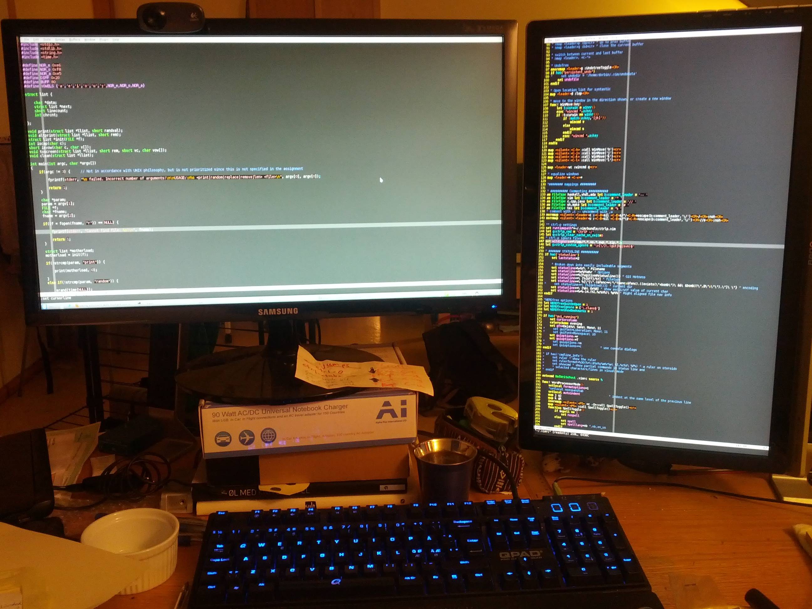 Using Vim/Gvim with multiple GUI windows Super User