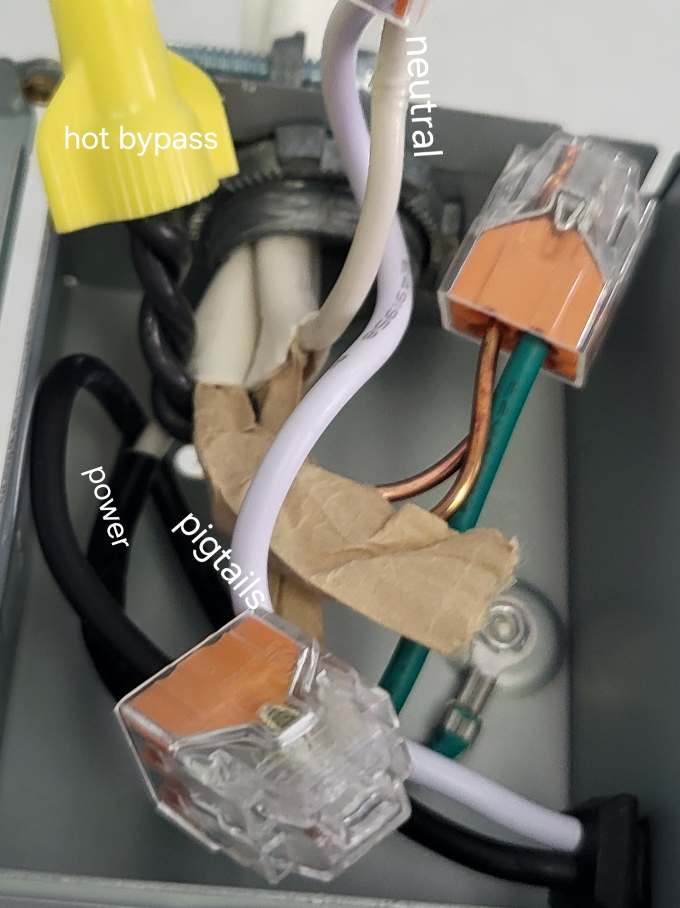 multiway switch - Wiring diagram for 3 way switches at end of parallel