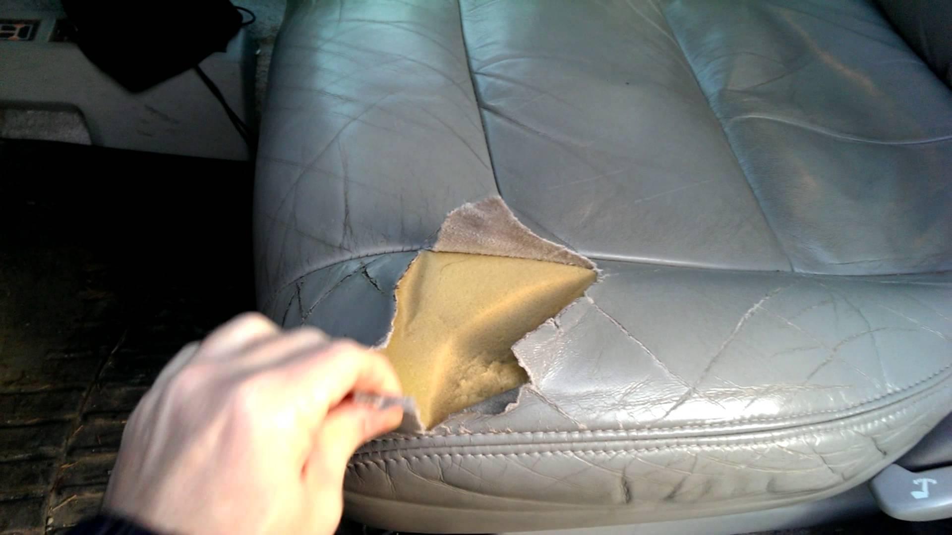 rendering How to make ripped leather material for car seat? Blender