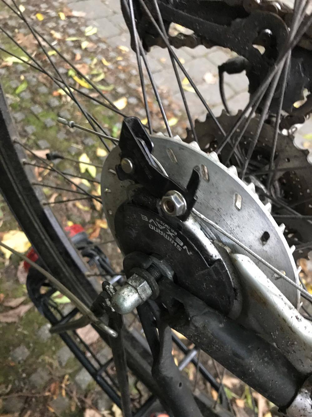 repair Tried to tighten the brakes, won't grip at all Bicycles