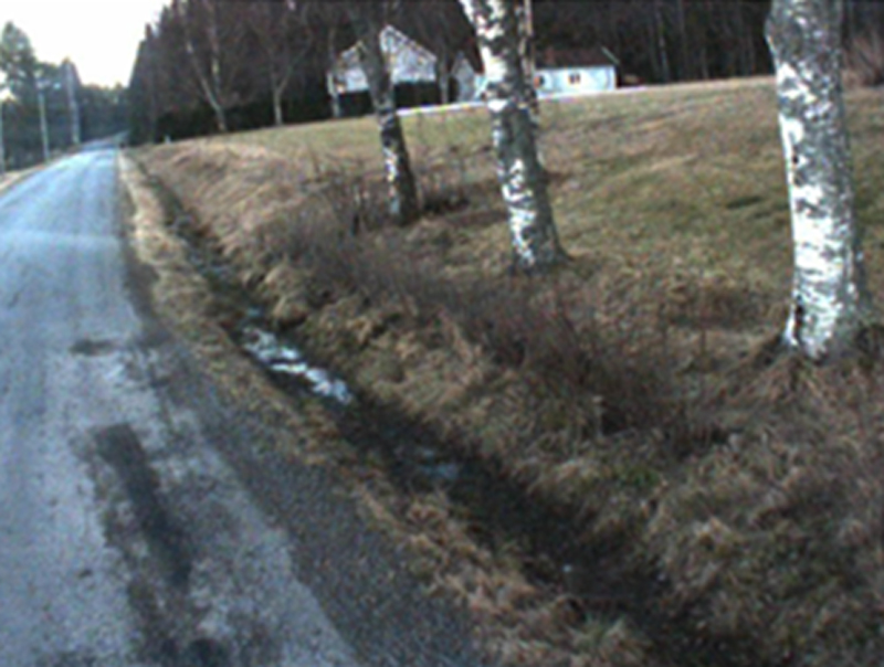 word usage Is there any particular term to mention the small ditches