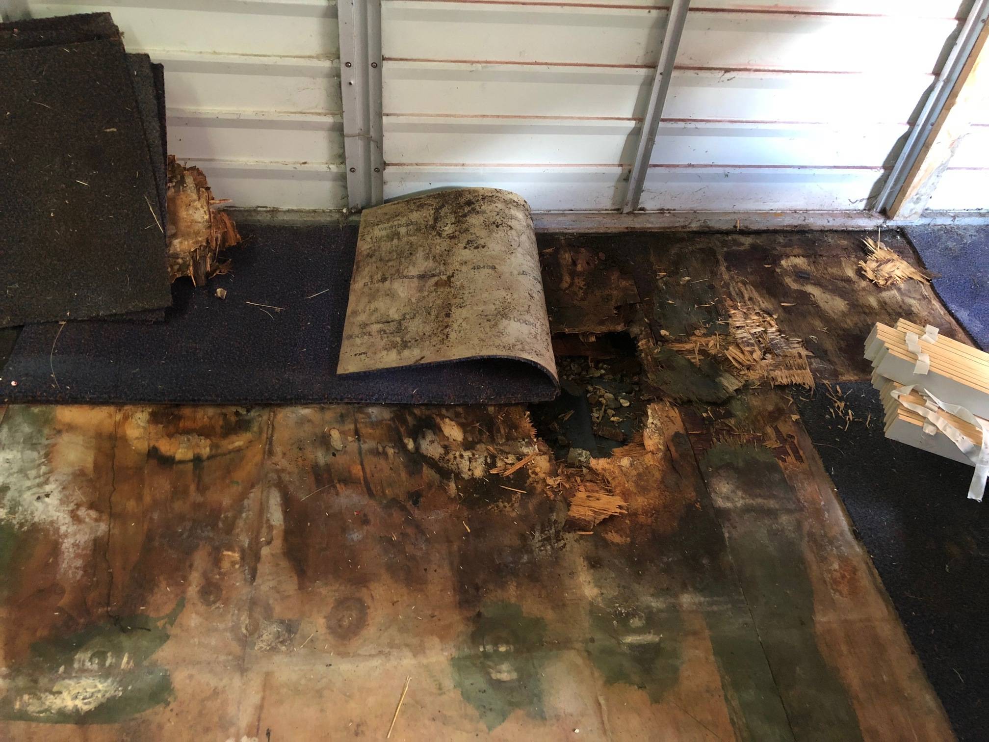 Replacing rotted shed flooring without changing foundation