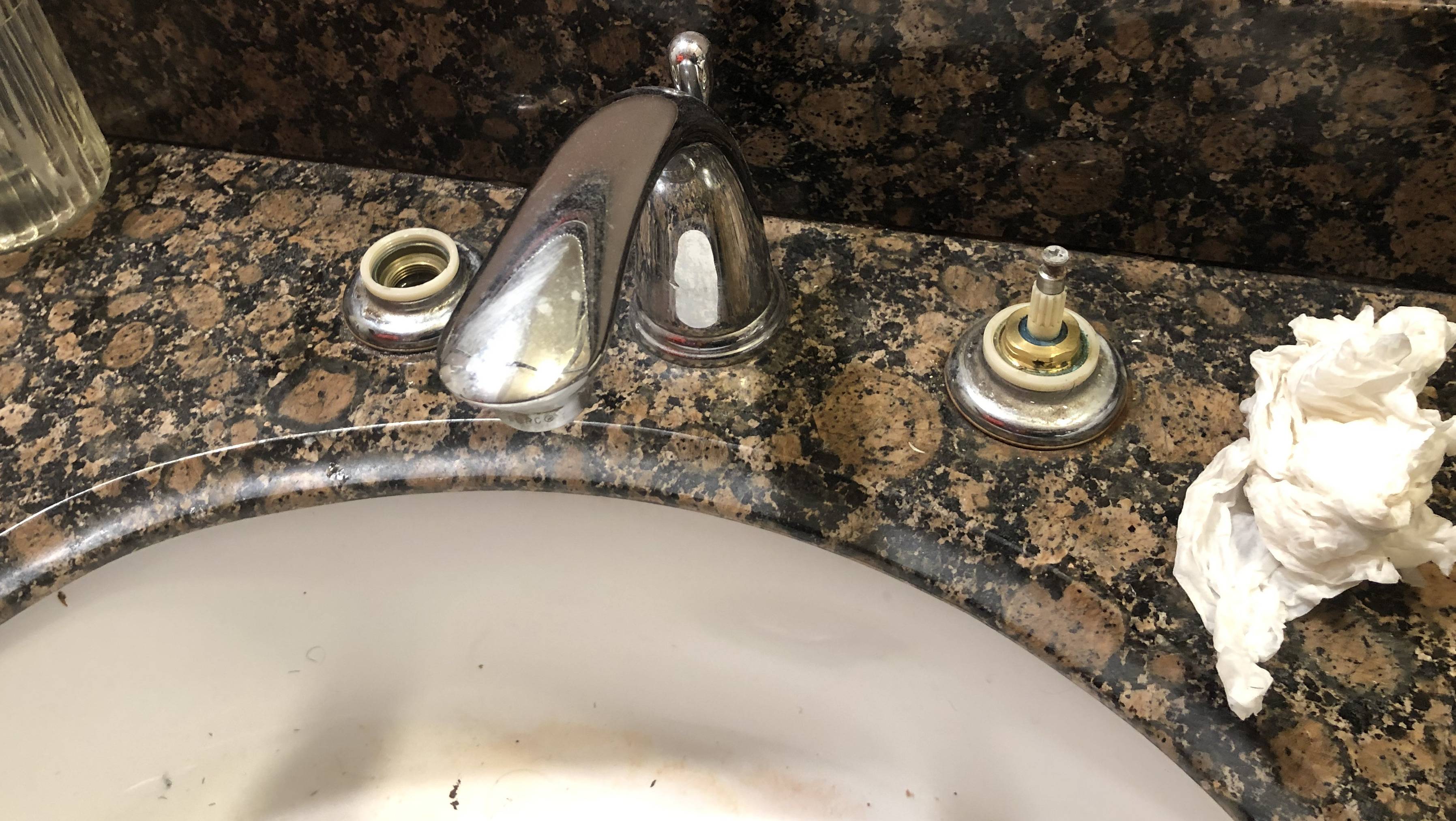 plumbing fixture Please help identify this bathroom faucet cartridge