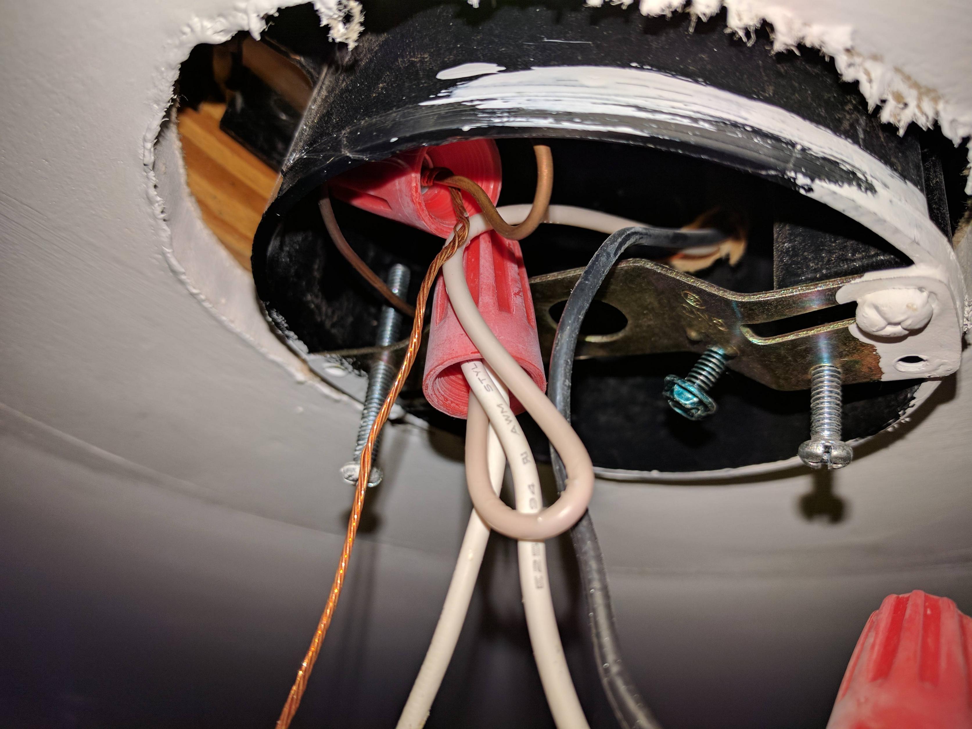 electrical - How is this 3-way switch circuit wired? - Home Improvement