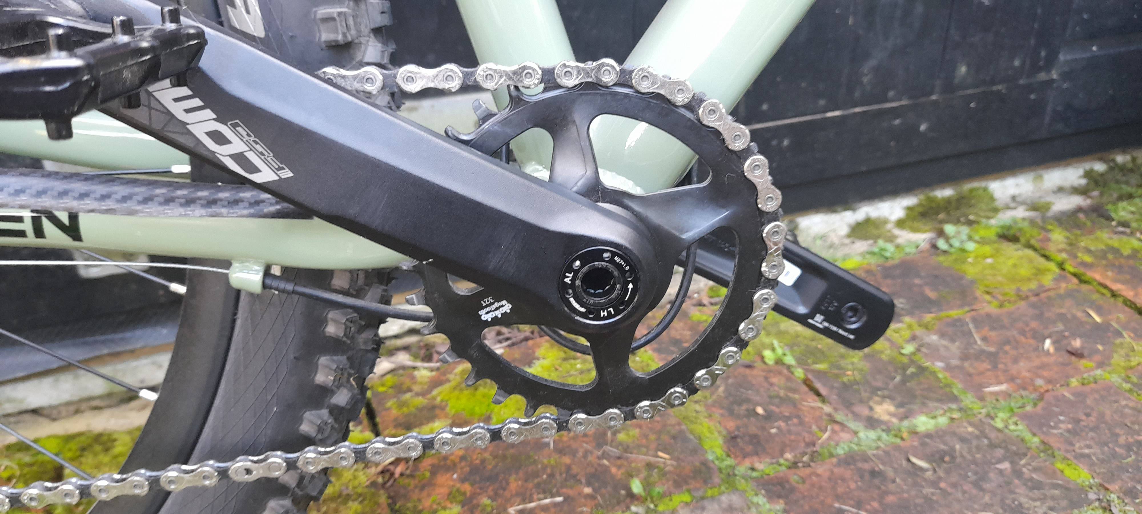 crankset Self extracting crank keeps coming loose Bicycles Stack