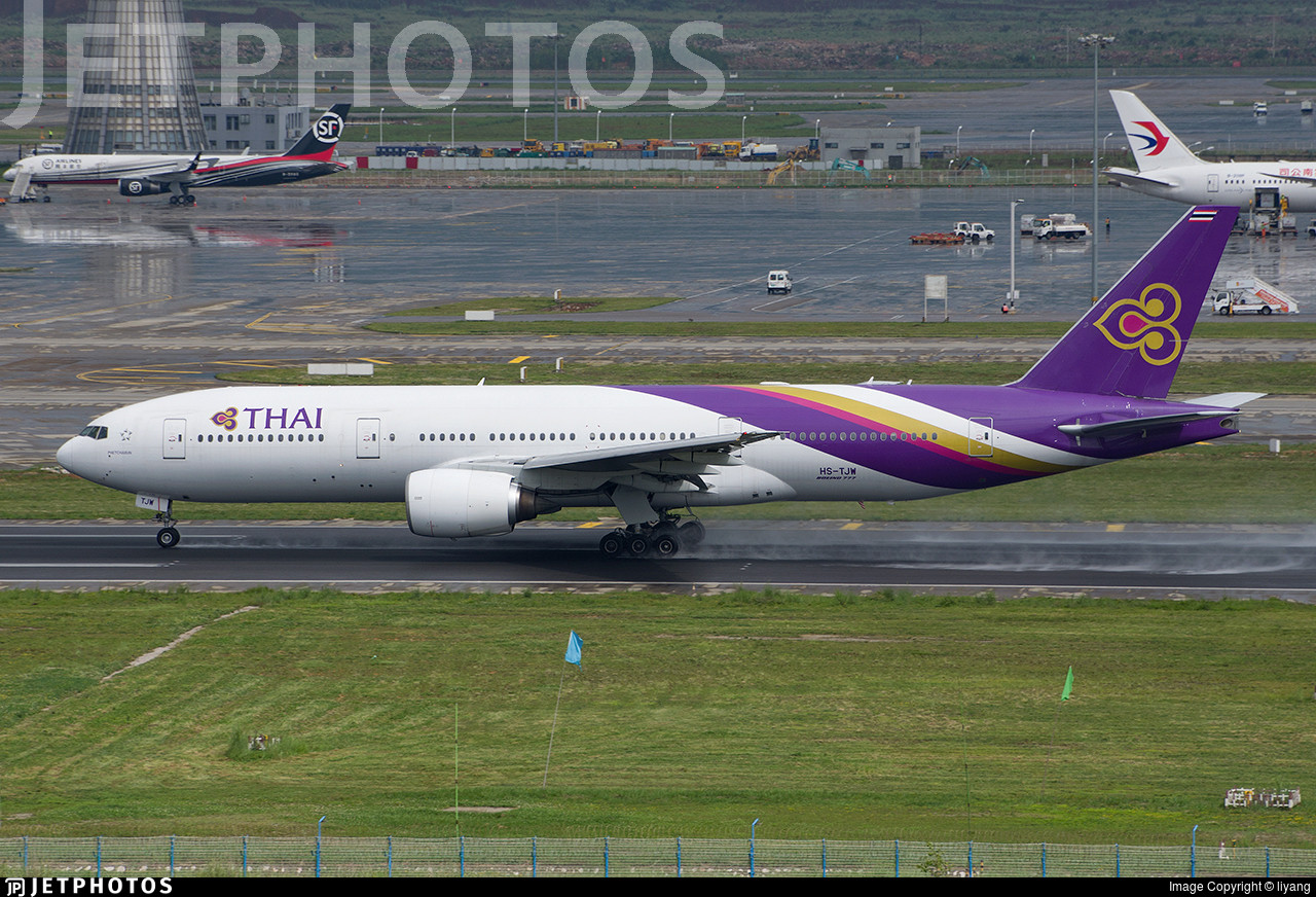 How safe is it to fly on a 22 year old Thai Airways Boeing 777200? Q