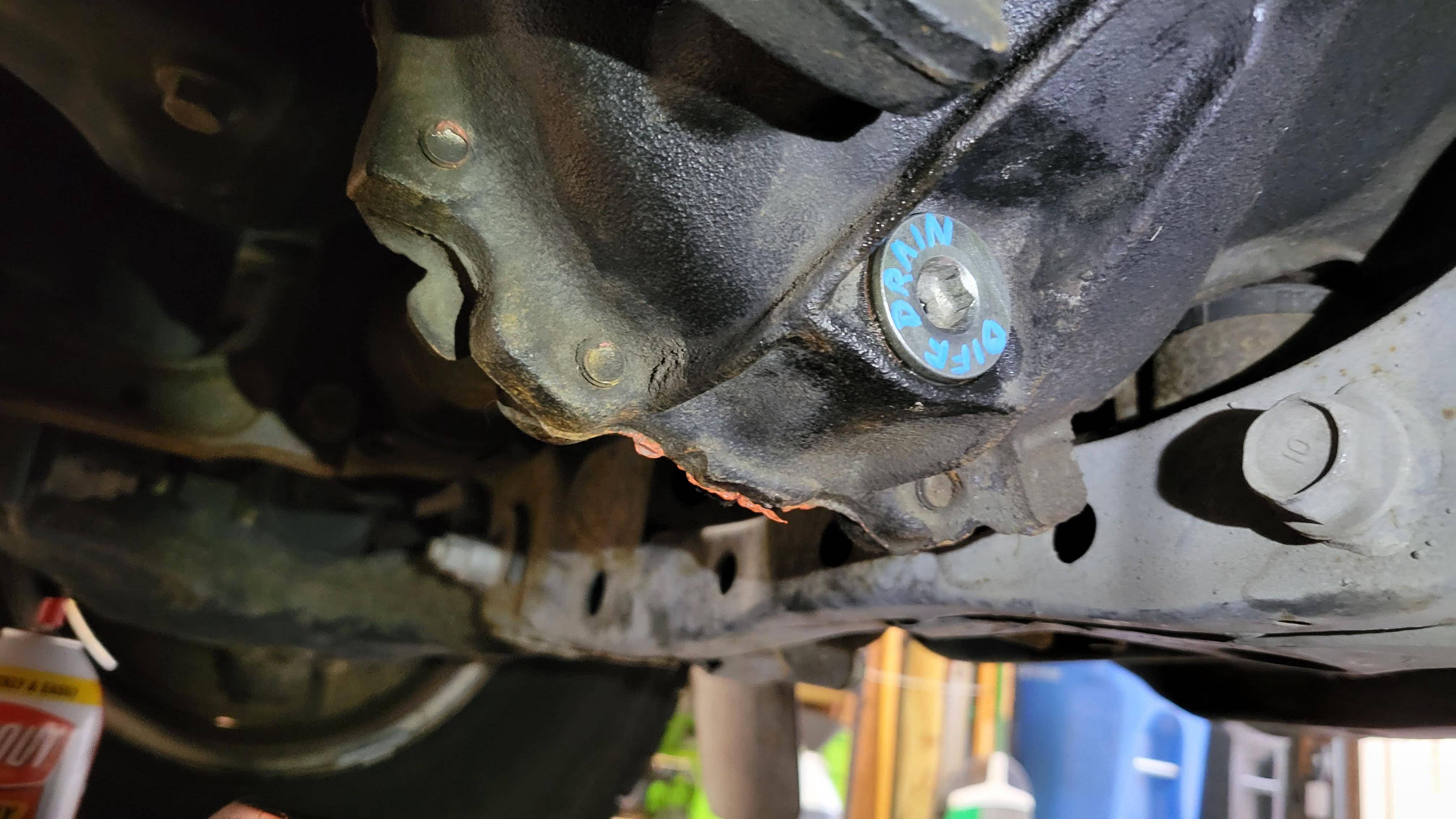 1995 Toyota V6 4WD 5speed manual front differential drain