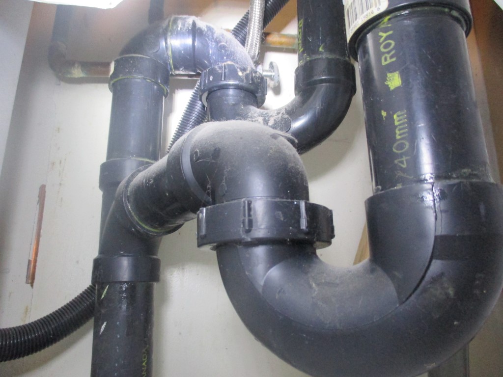 plumbing Install air admittance valve to solve musty smell (sewer gas
