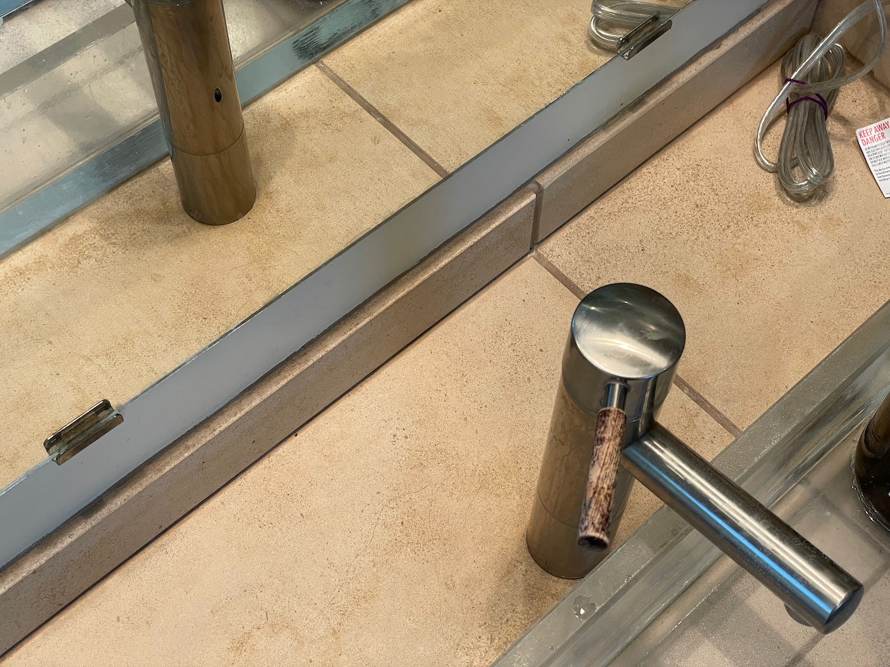 sink How do I tighten this bathroom faucet? Home Improvement Stack