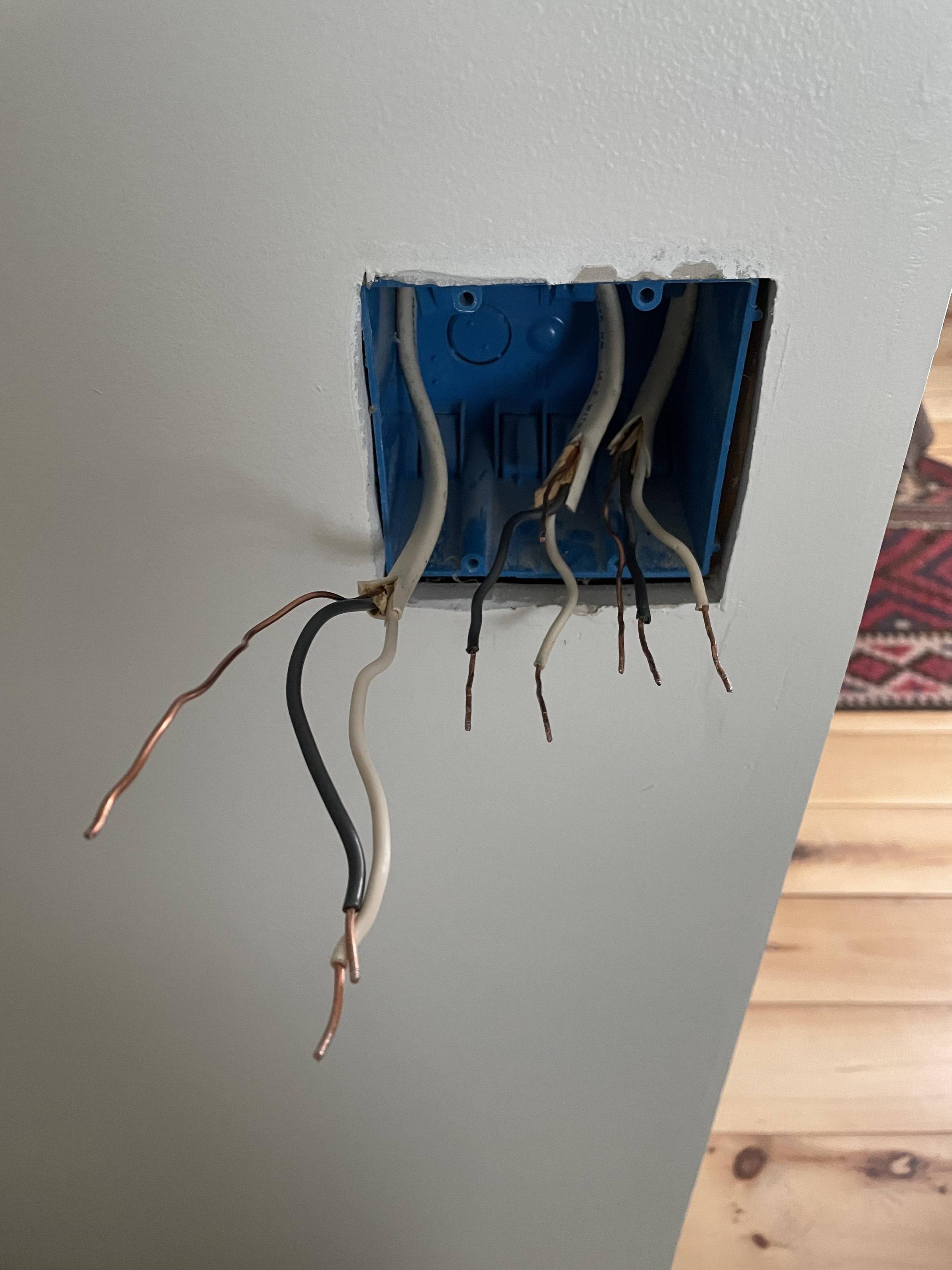 wiring - How to switch combination switch for two smart switches