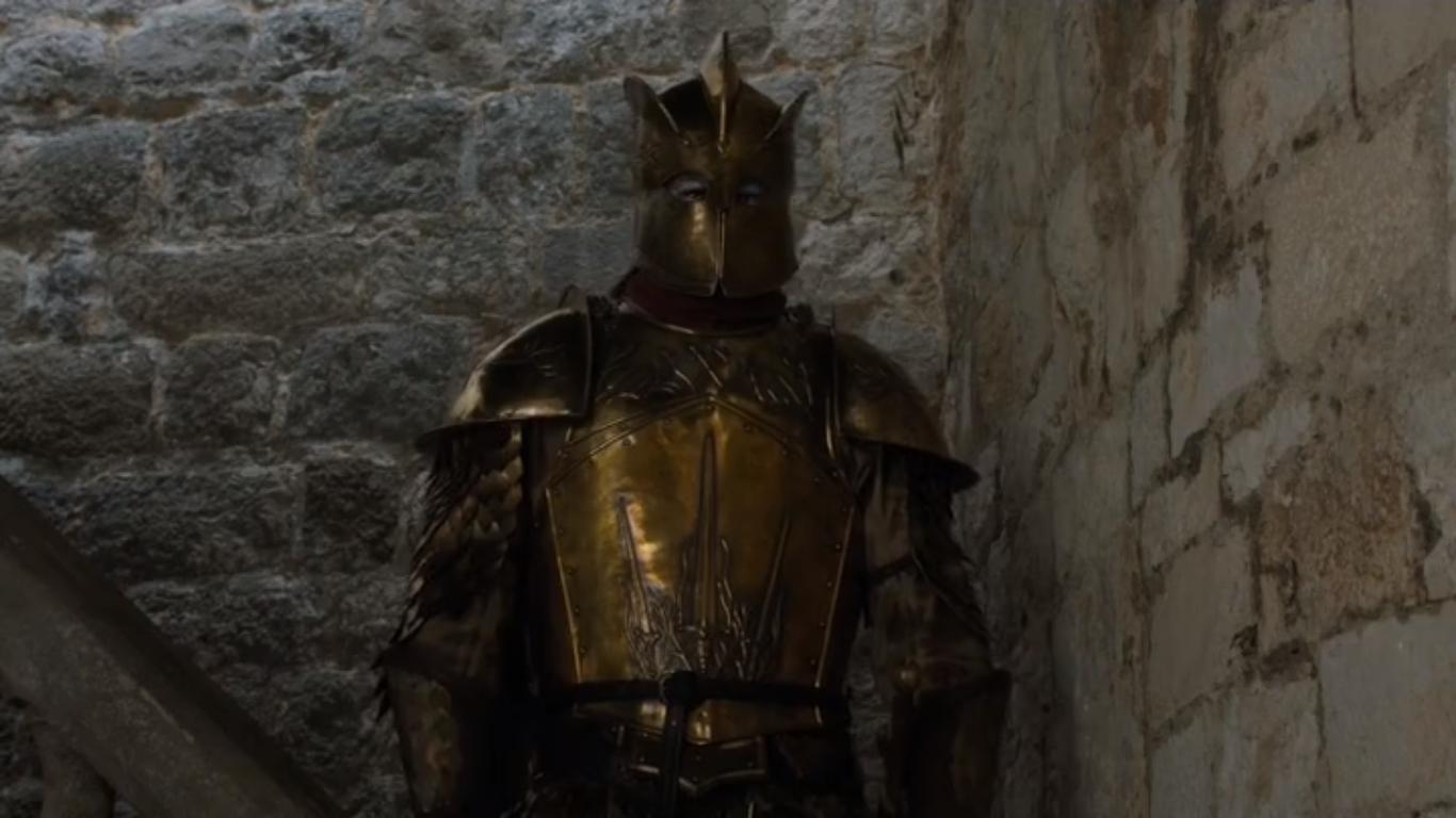 game of thrones The Mountain has no insignia of his