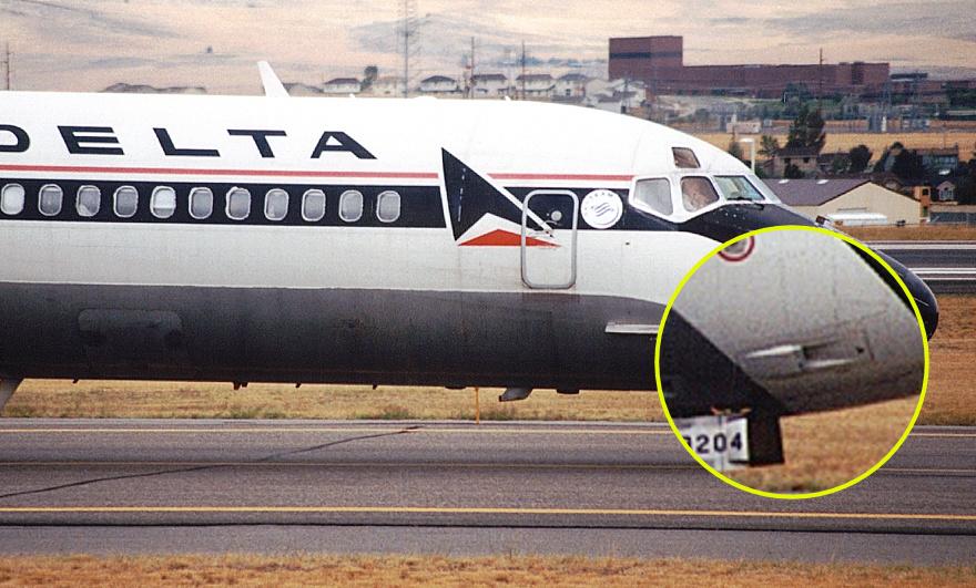 airbus a380 How does the A350/380 operate on Variable Frequency AC