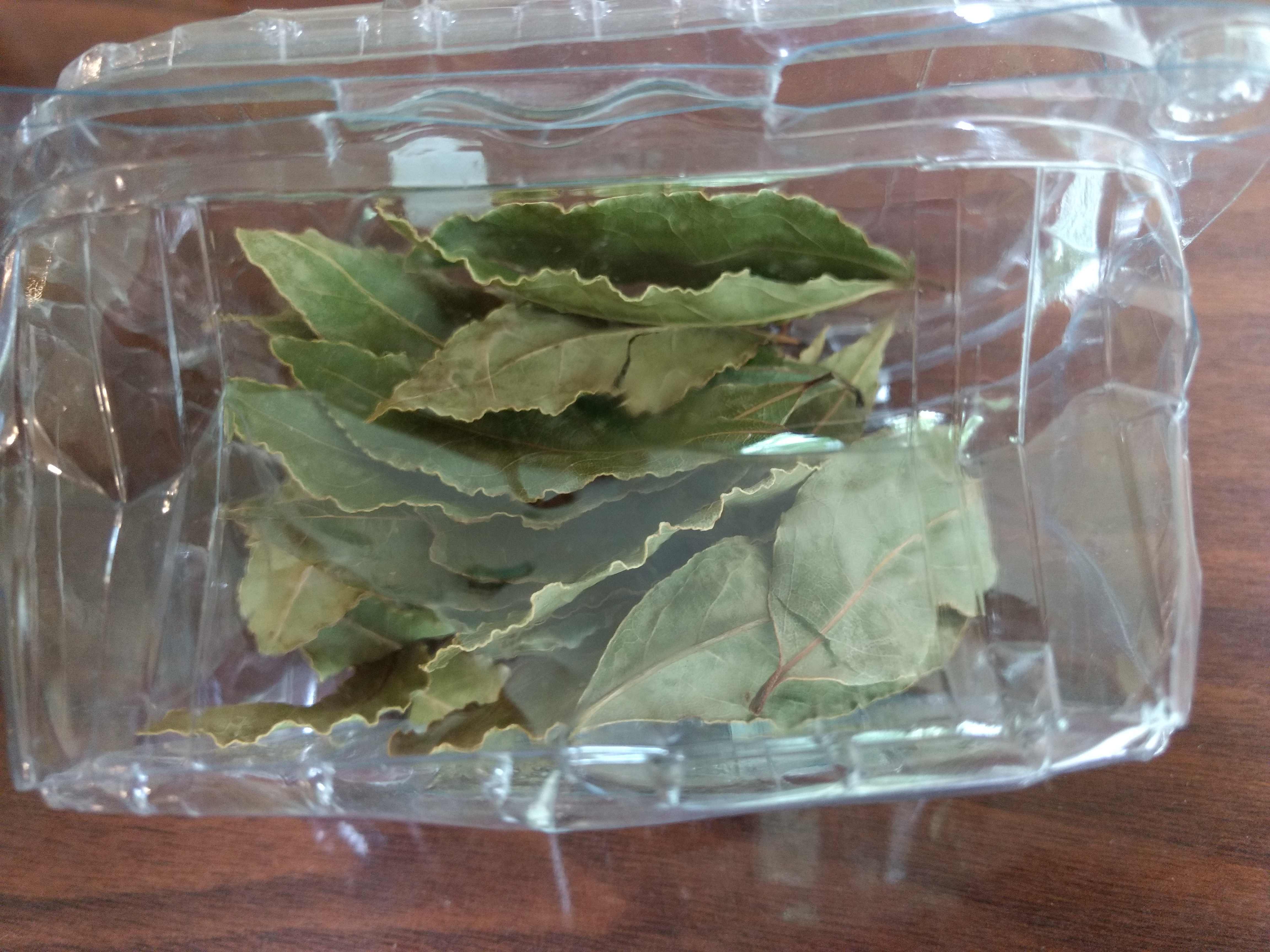 food identification Are these Bay Leaves? Seasoned Advice