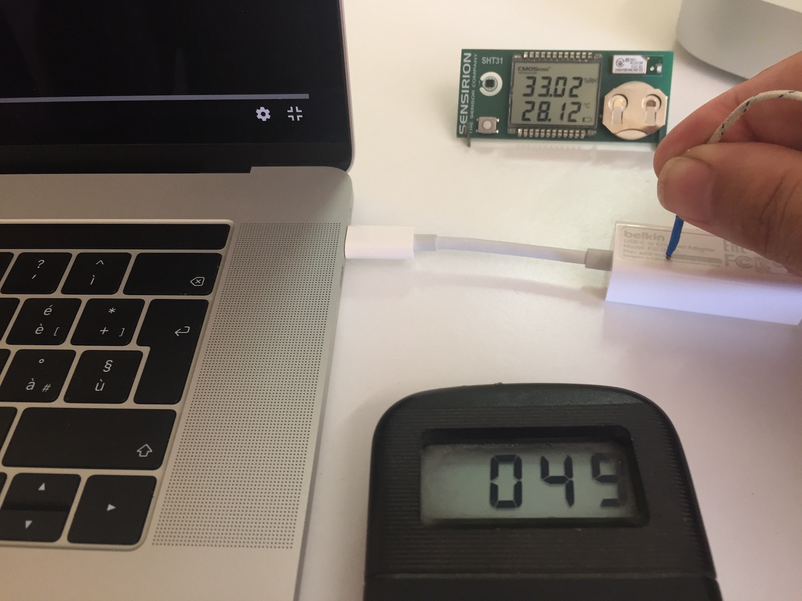 macbook pro Why does the USBC adapter get hot