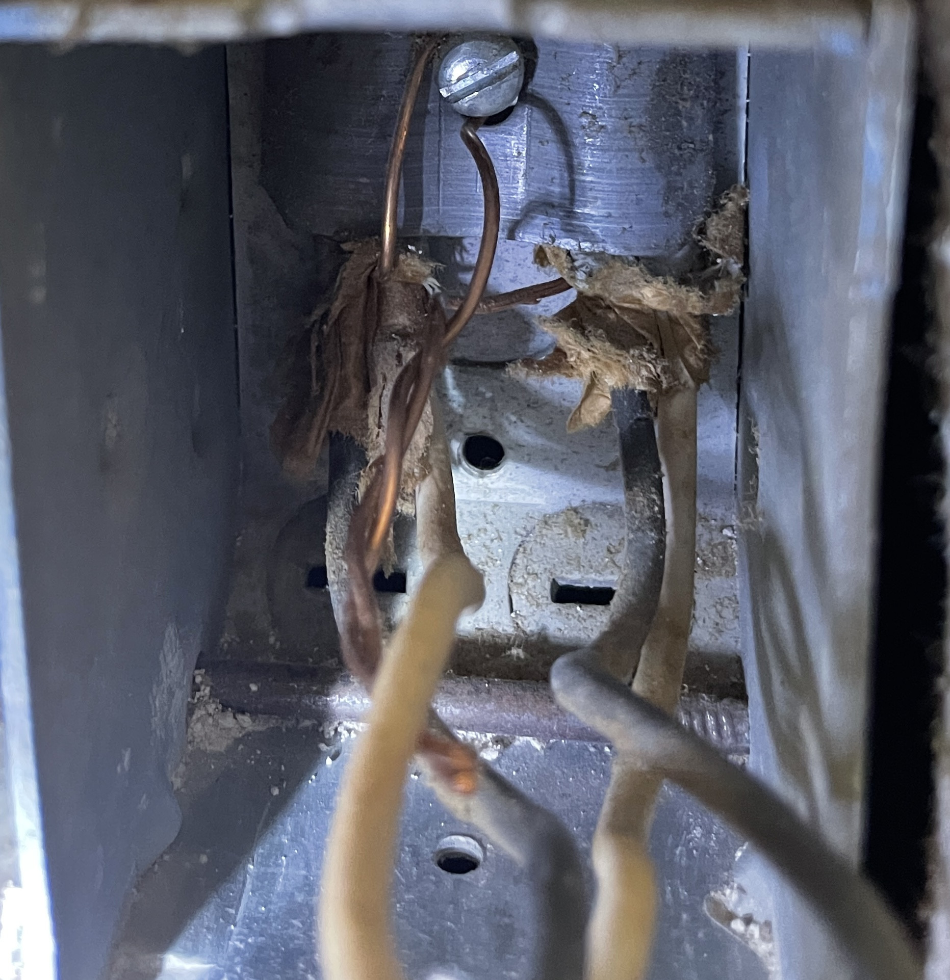 electrical - Switching to a three prong outlet - Home Improvement Stack