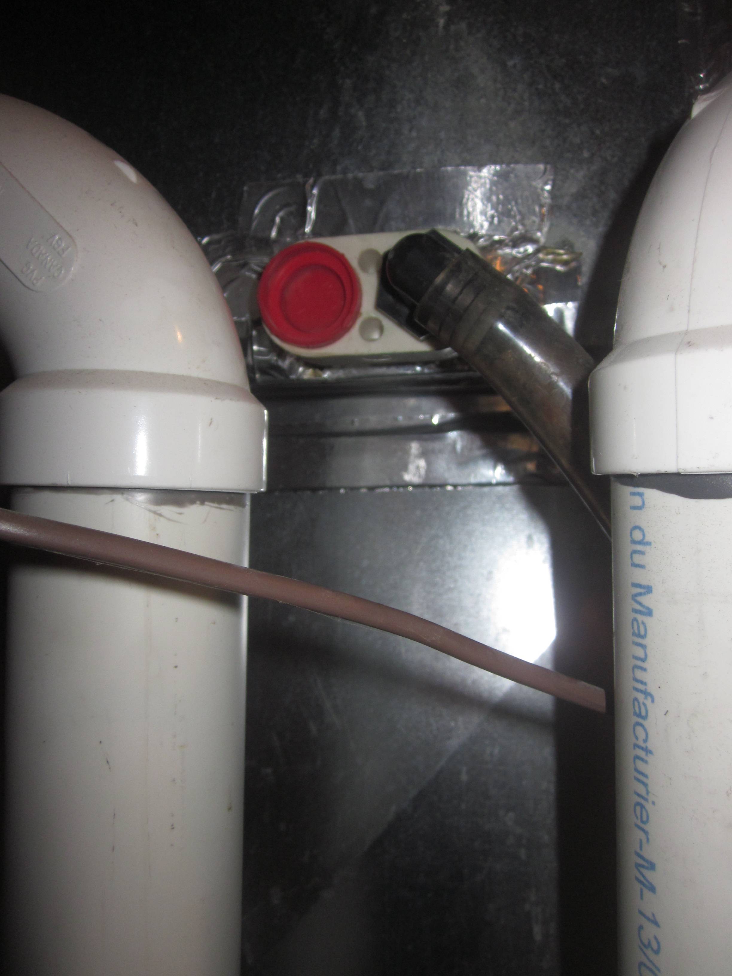 leak Furnace pipe is leaking when switched to airconditioning