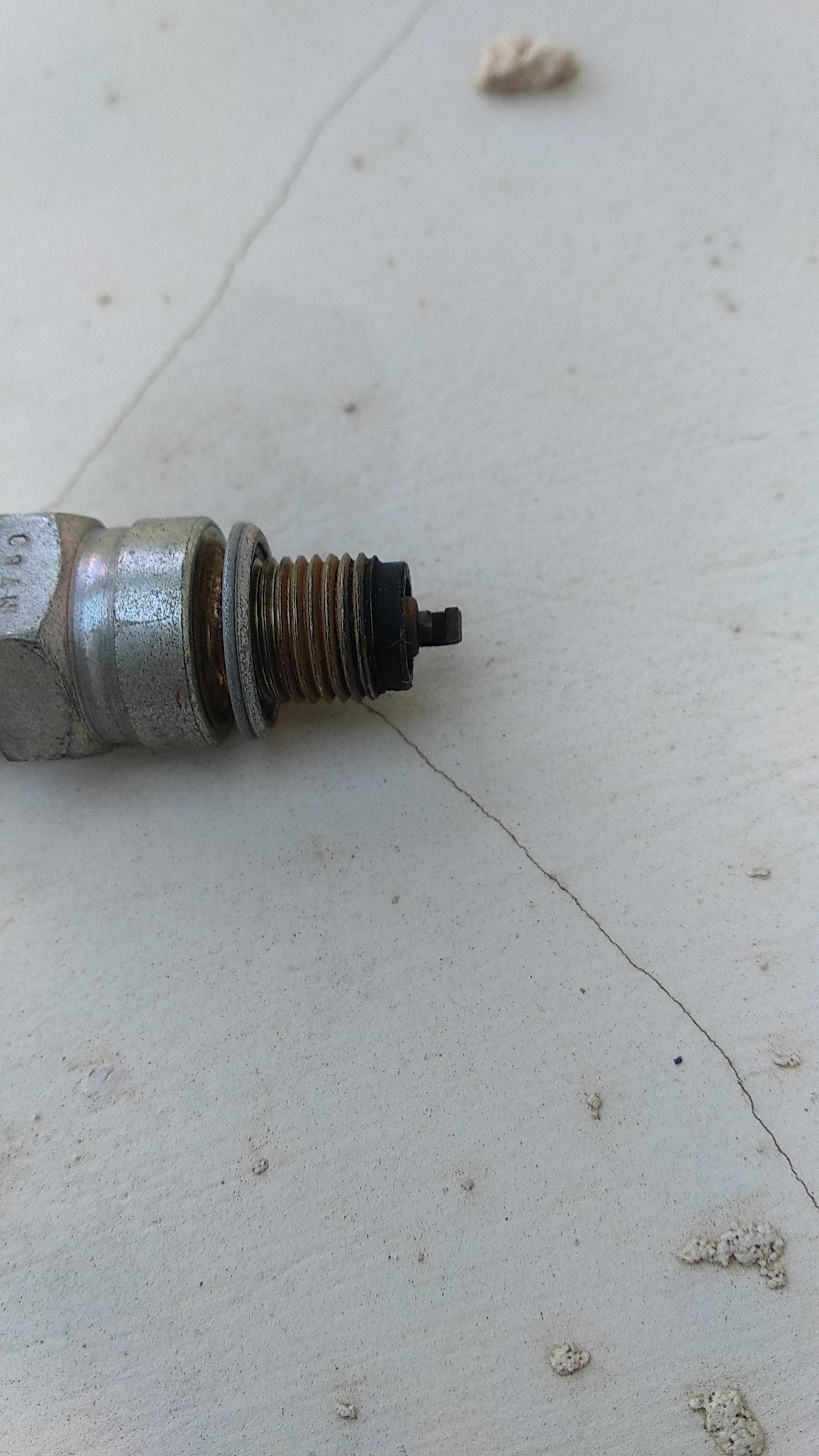 sparkplugs Is my mixture too rich? Motor Vehicle Maintenance