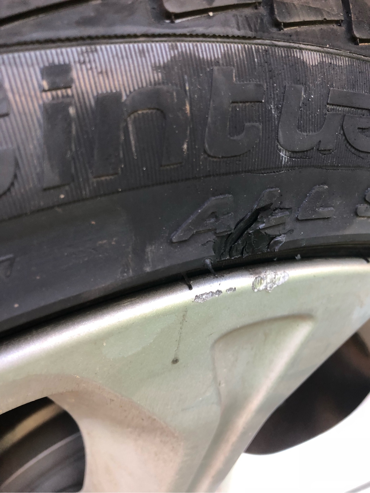 bmw Sidewall damage on run flats from curb. Do I need to replace the