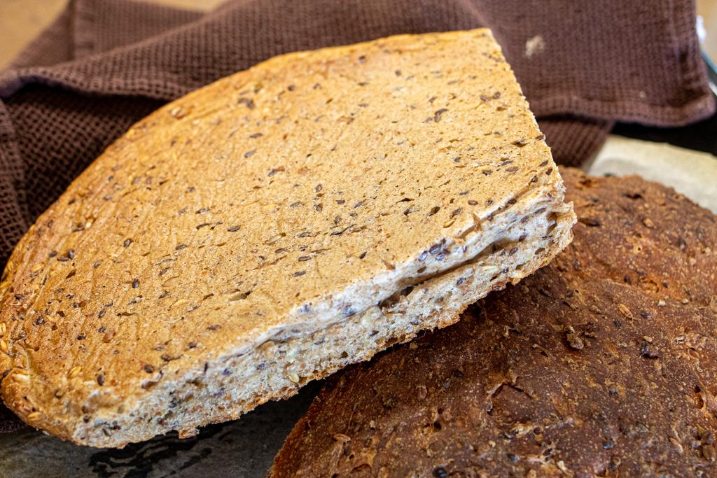 How to avoid soft bottom of homemade bread? Seasoned Advice