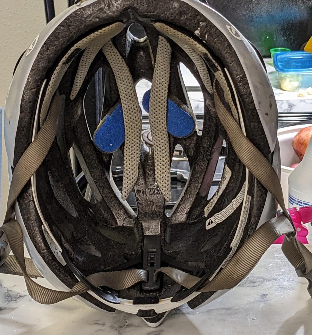 helmets Style of Cycling Caps Bicycles Stack Exchange