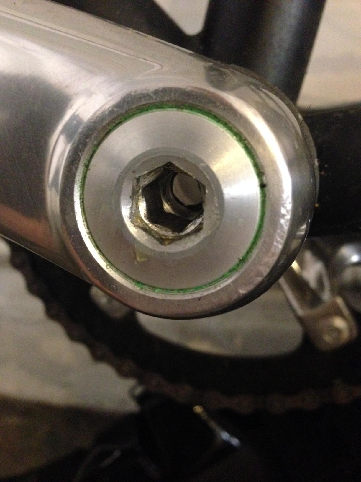 How to remove crank arm with broken bolt on SRAM Omnium crankset