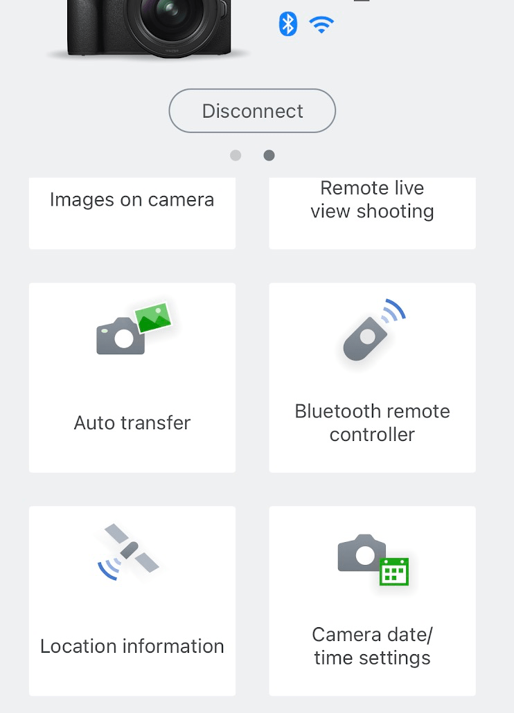 Is there a mobile app that can simulate the Canon bluetooth remote