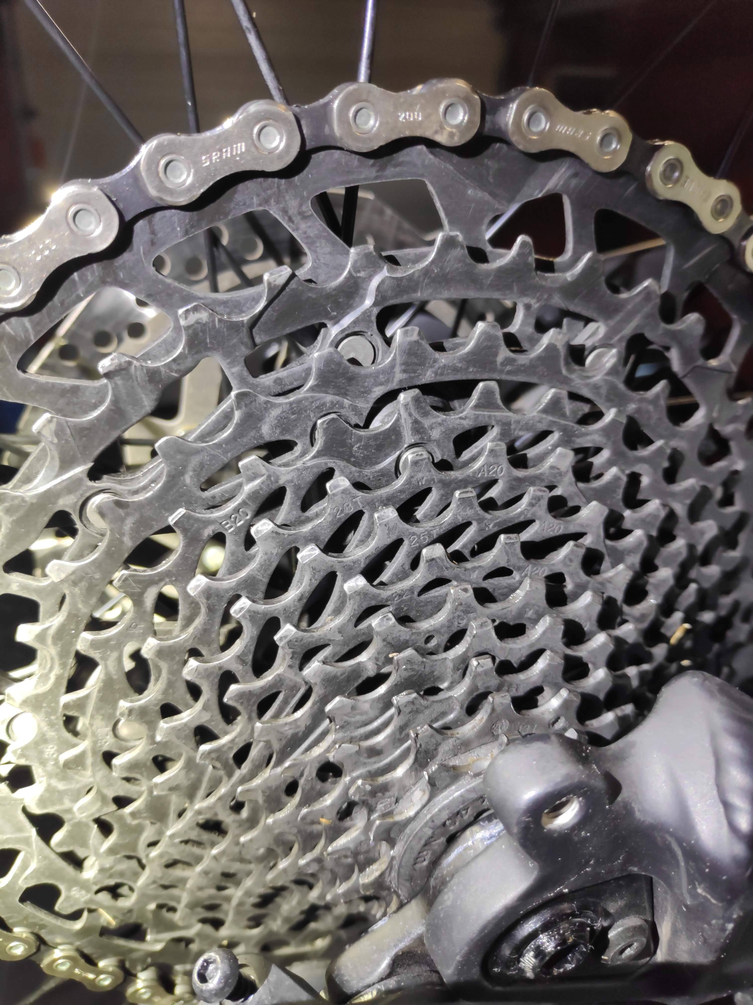 mountain bike Chain slipping on smallest cogs (bigger chainring, new