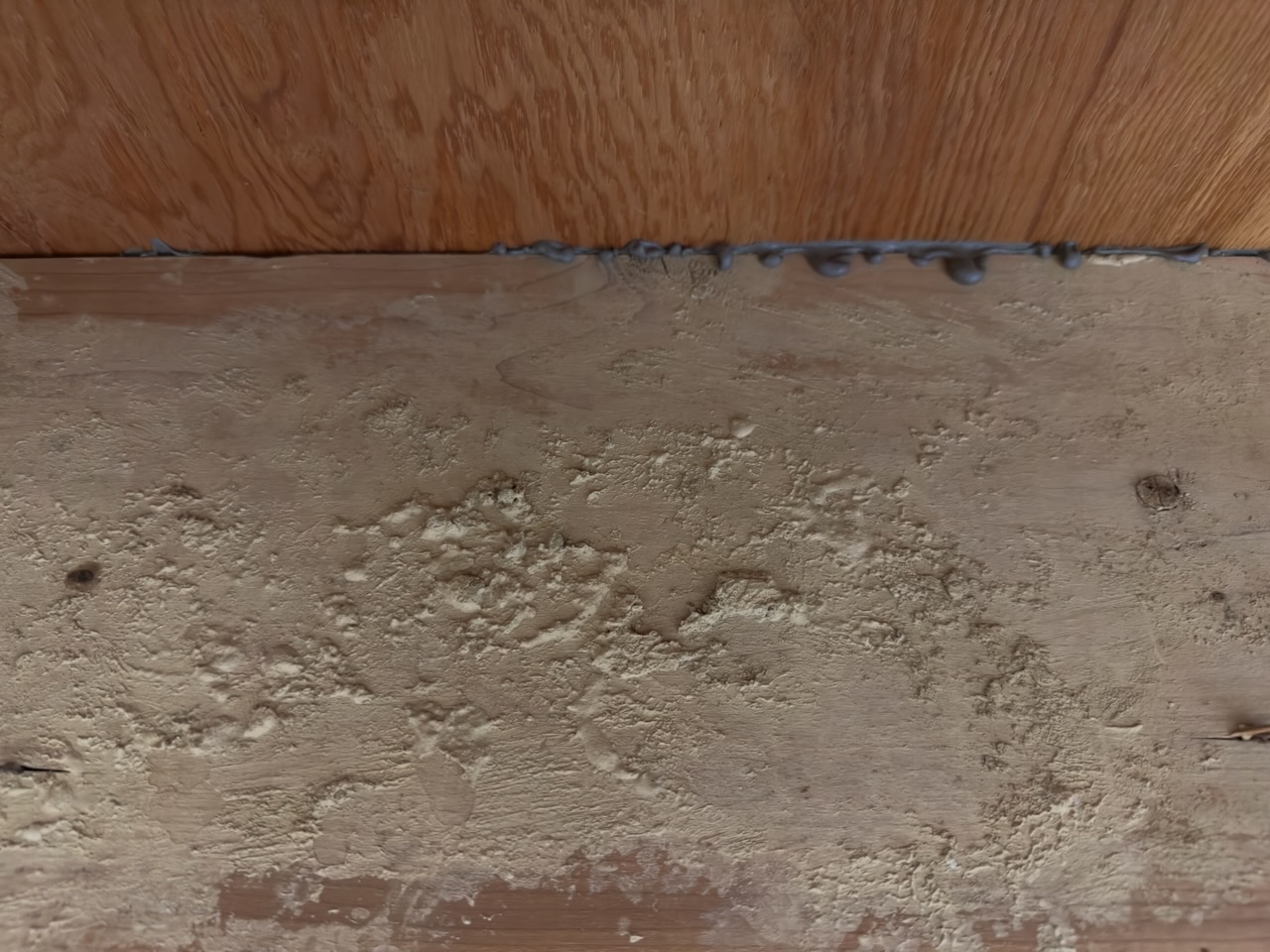 wood Can you identify this strange powdery stuff on my floor joists? Home Improvement Stack