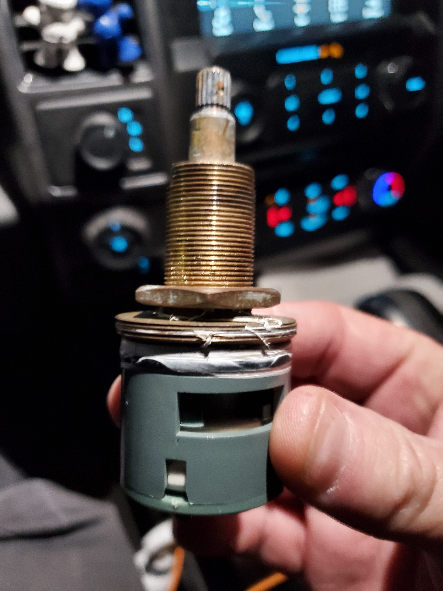 Uberhaus cartridge replacement Home Improvement