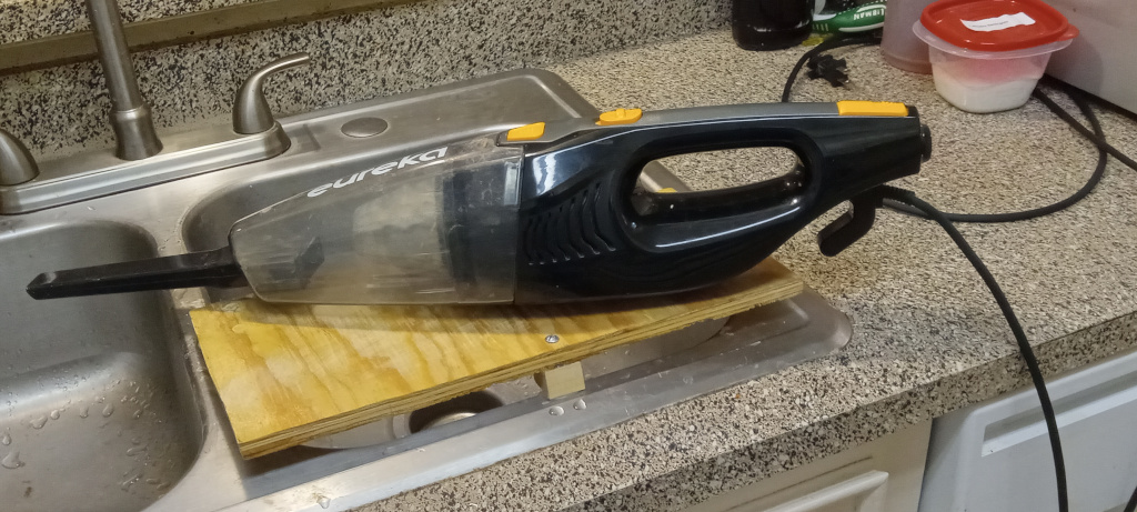 table saw - Ideas needed for a sawdust collector - Home Improvement