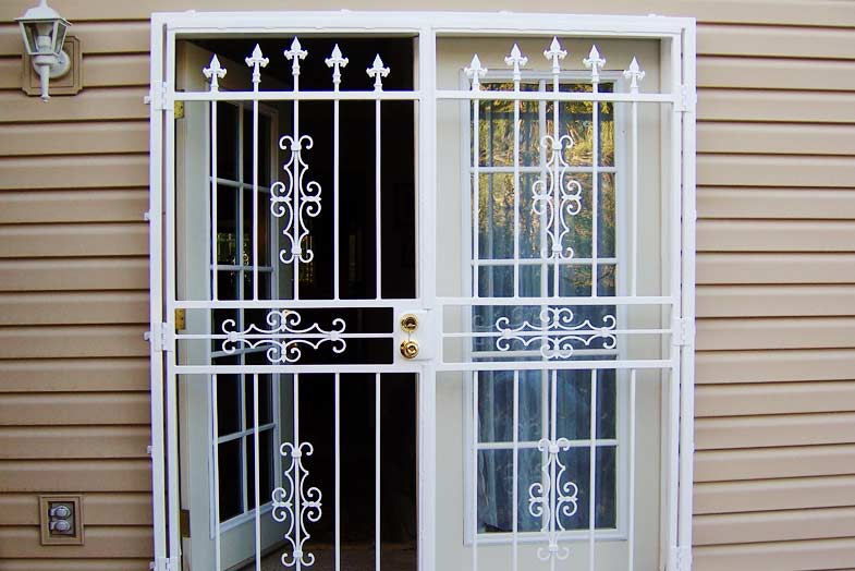 patio How wide can a sliding door be open, before it a