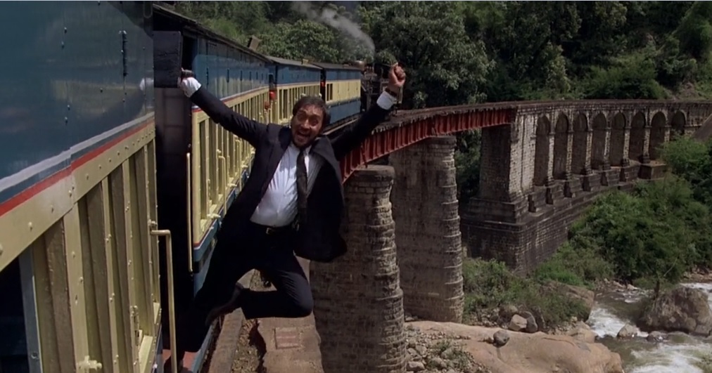 stunts How did Victor Banerjee do the train scene in A Passage to