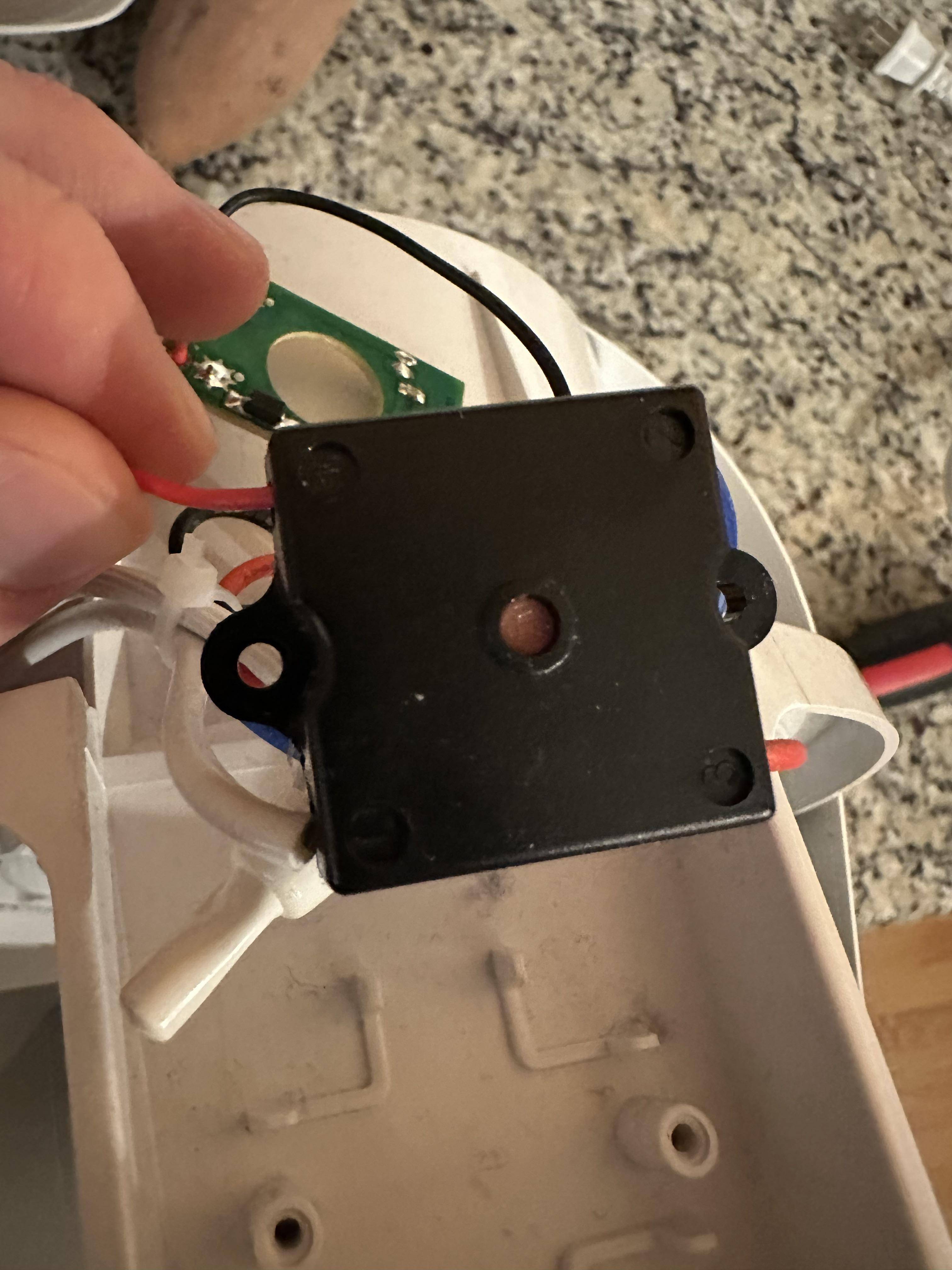 circuit analysis - Removing light from Walgreens humidifier
