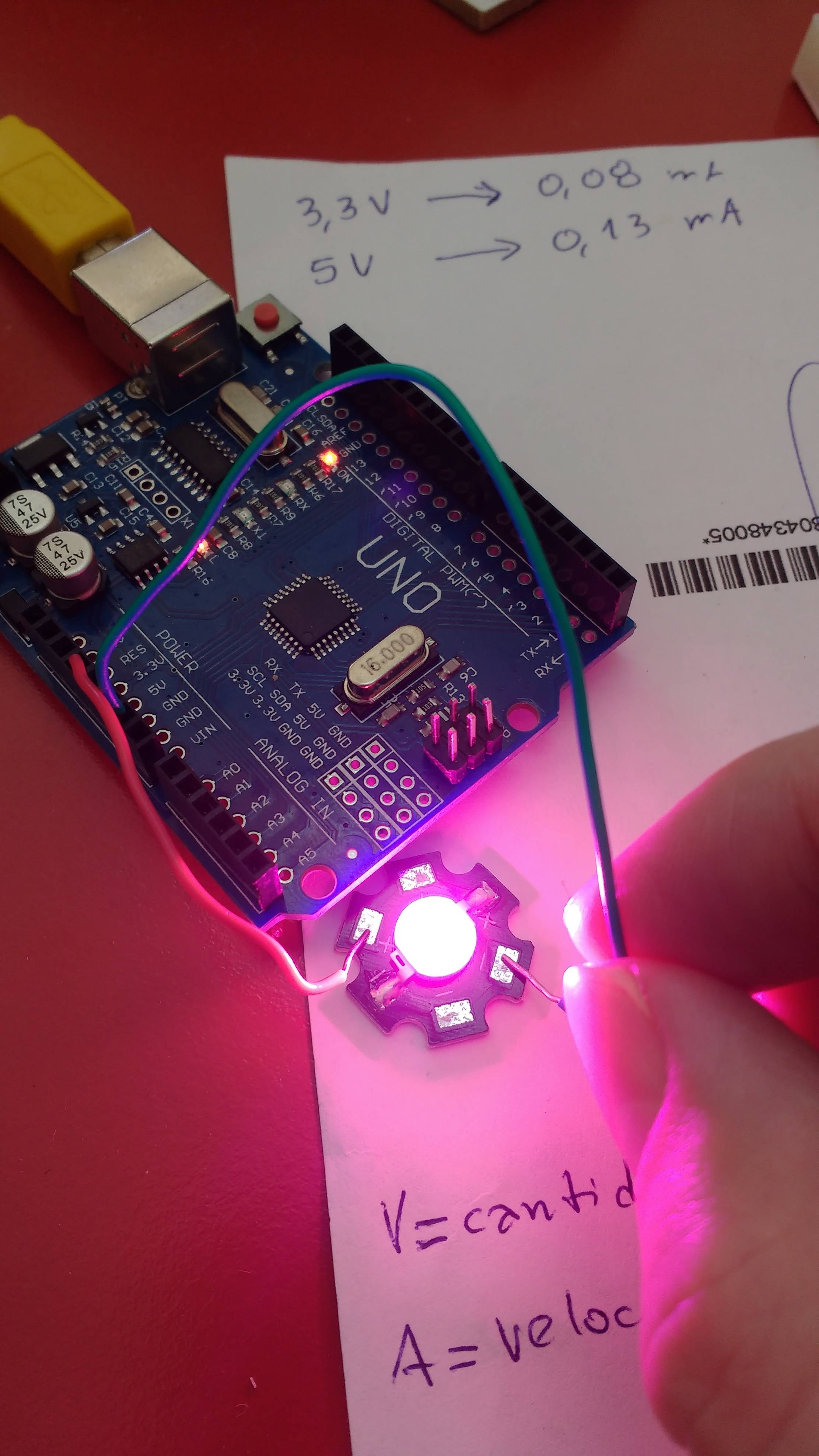 led How to keep amperage in serial and parallel? Arduino Stack Exchange