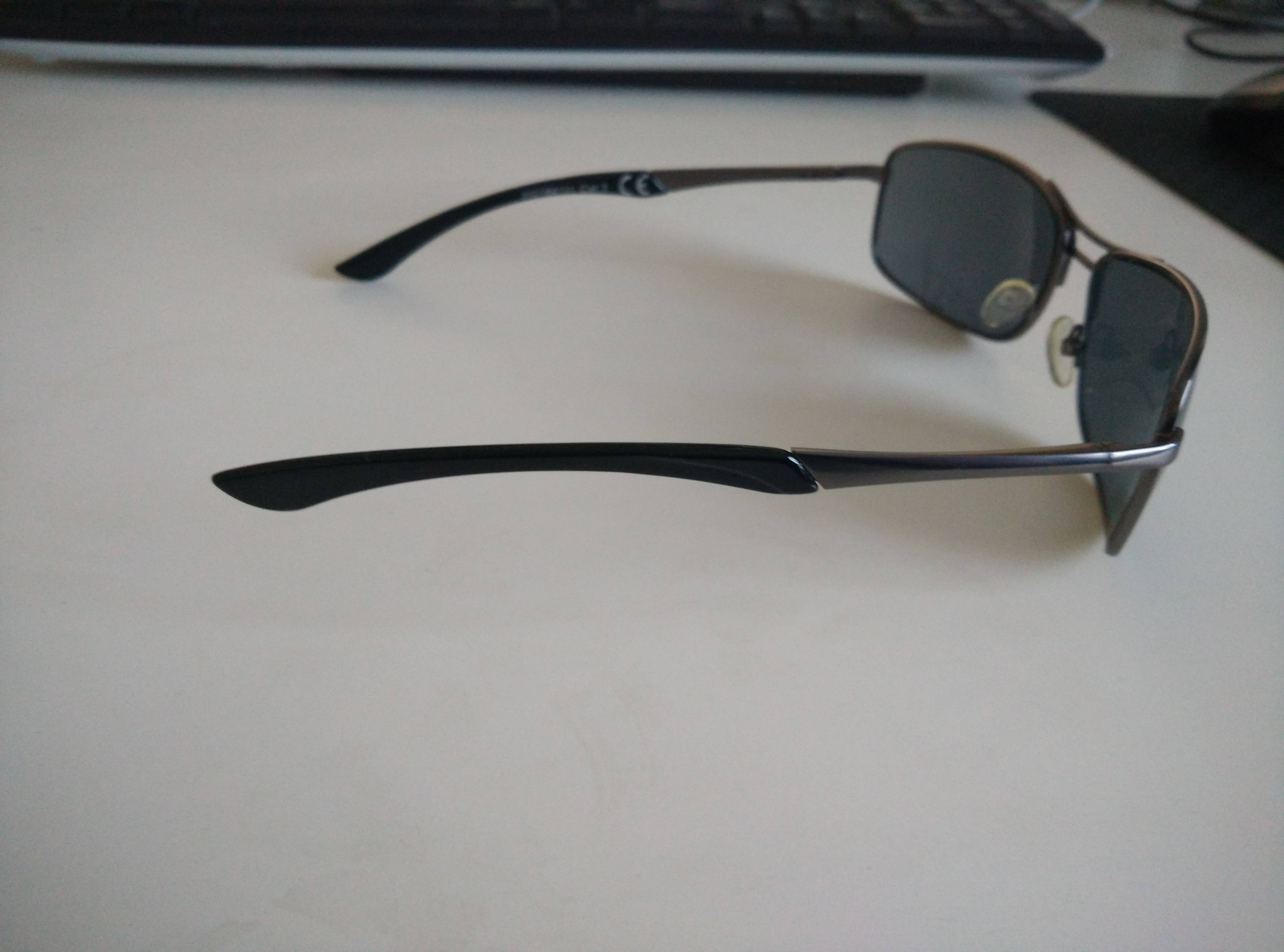 eyeglasses How to correct misaligned sunglasses temples? Lifehacks