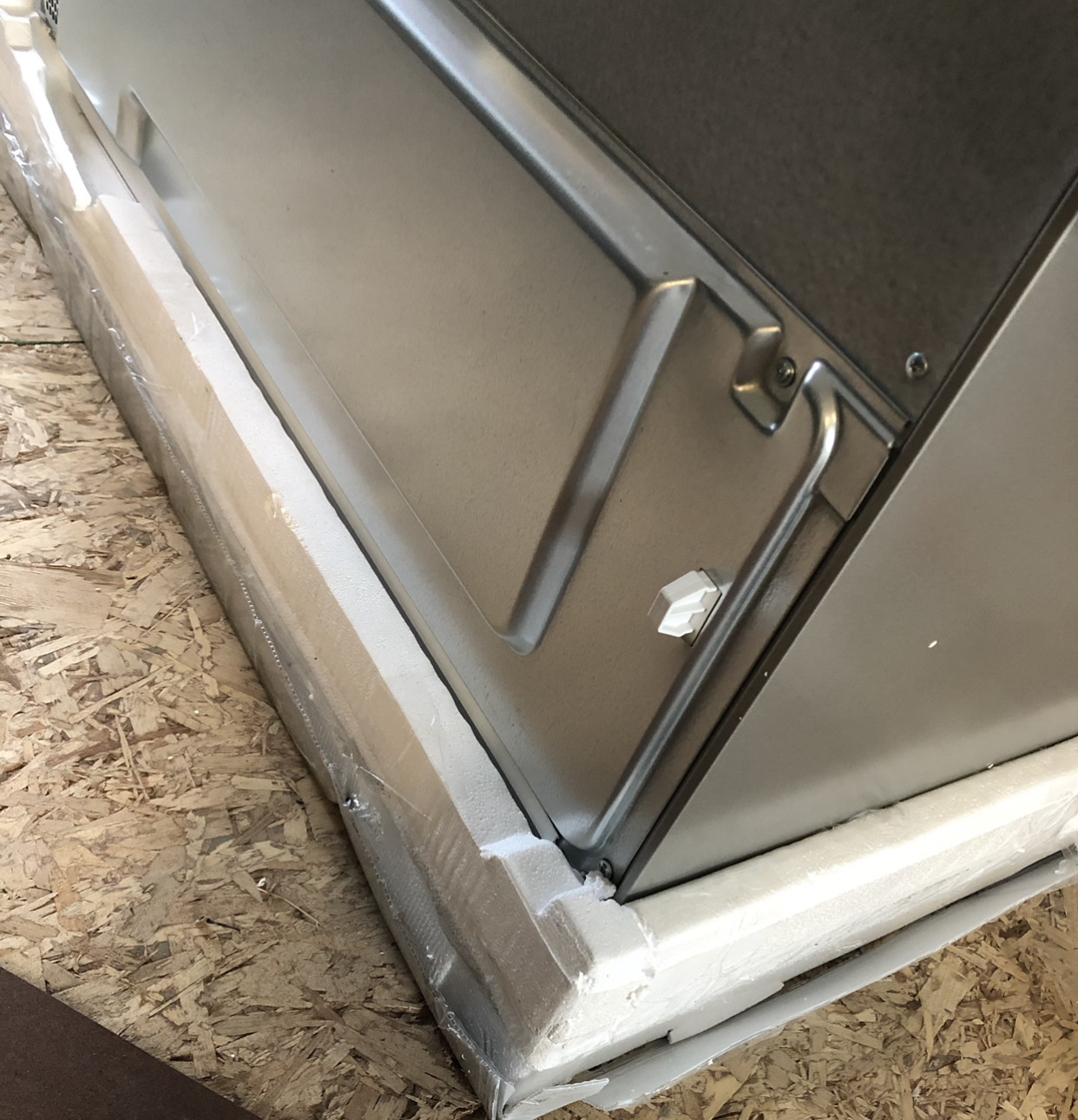 How to unpack the base of a refrigerator Love & Improve Life