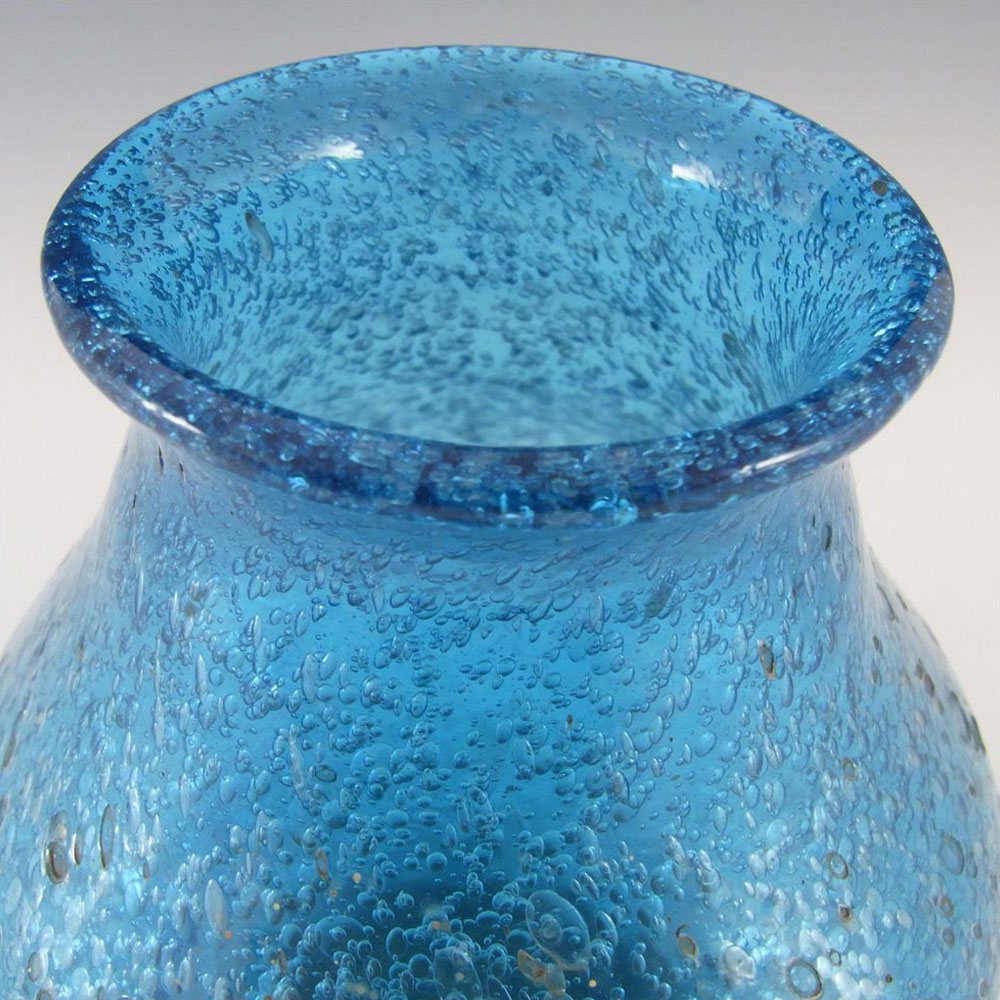 Creating (procedural) bubble glass material similar to 'pulegoso' glass blowing technique