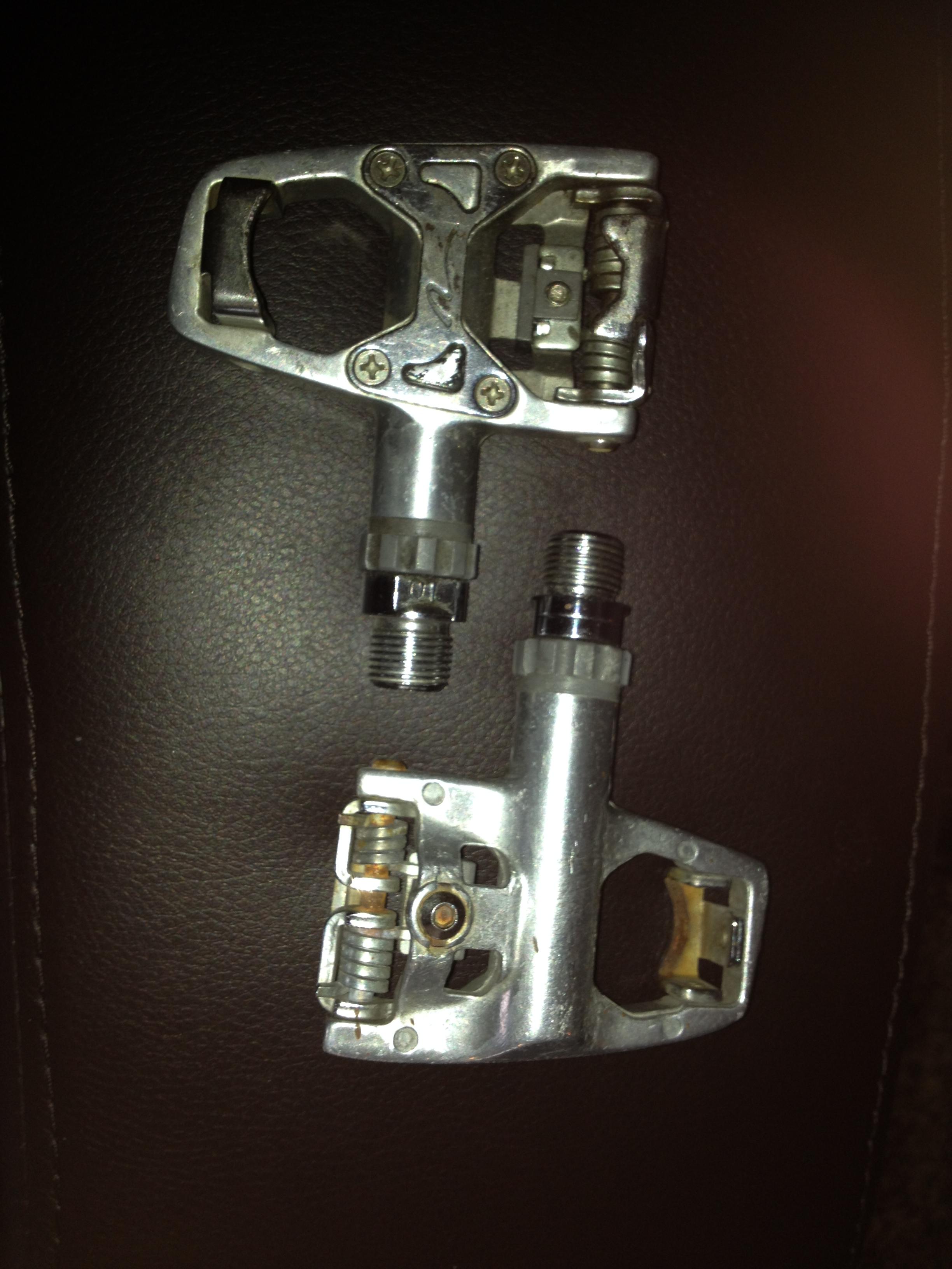 clipless Can't identify pedals or find cleats Bicycles Stack Exchange