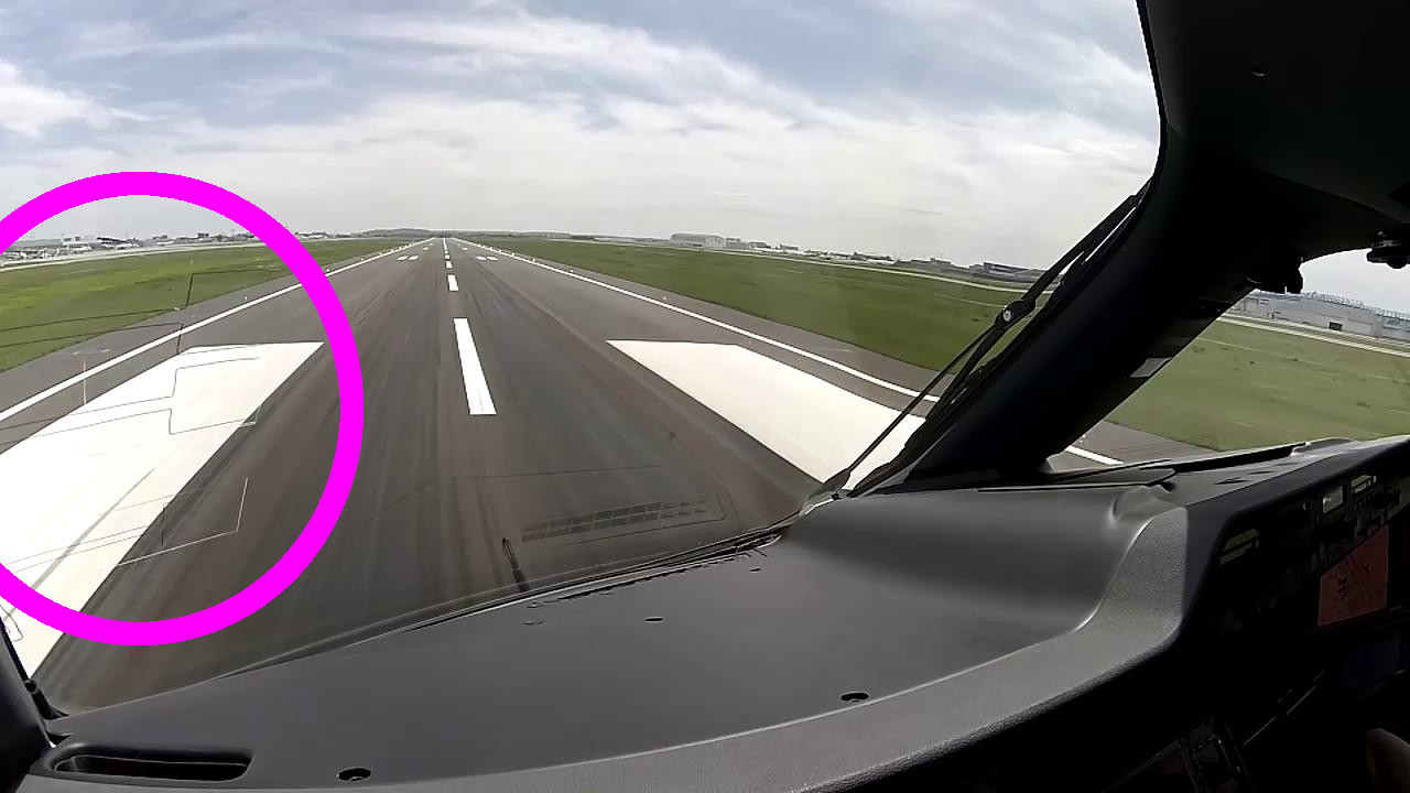 feature identification What is this pattern on the windshield of