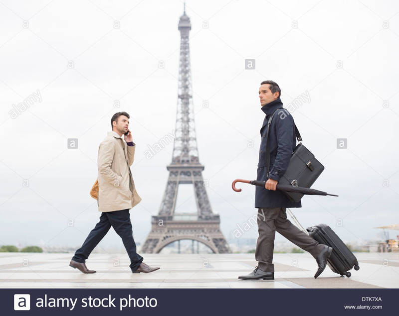 verbs Pass by vs. walk past English Language Learners Stack Exchange