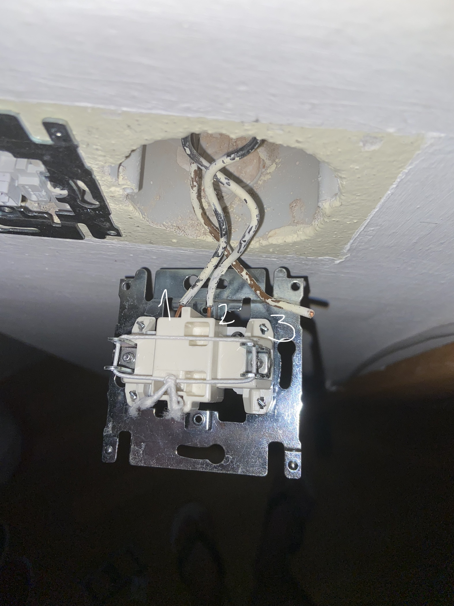 wiring - What is this wire in switch for? - Home Improvement Stack Exchange