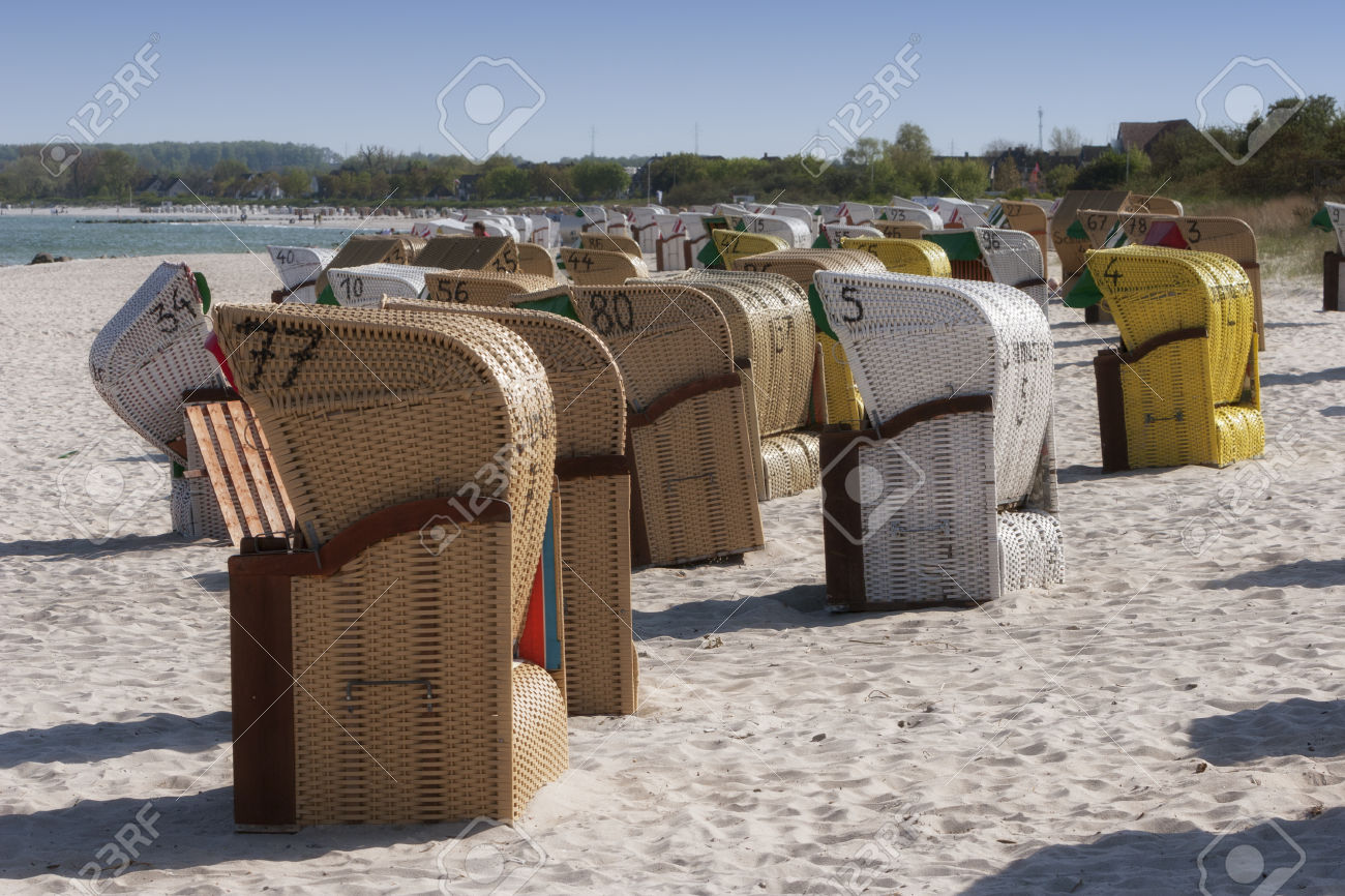 translation What is the name of this type of chair that can be found