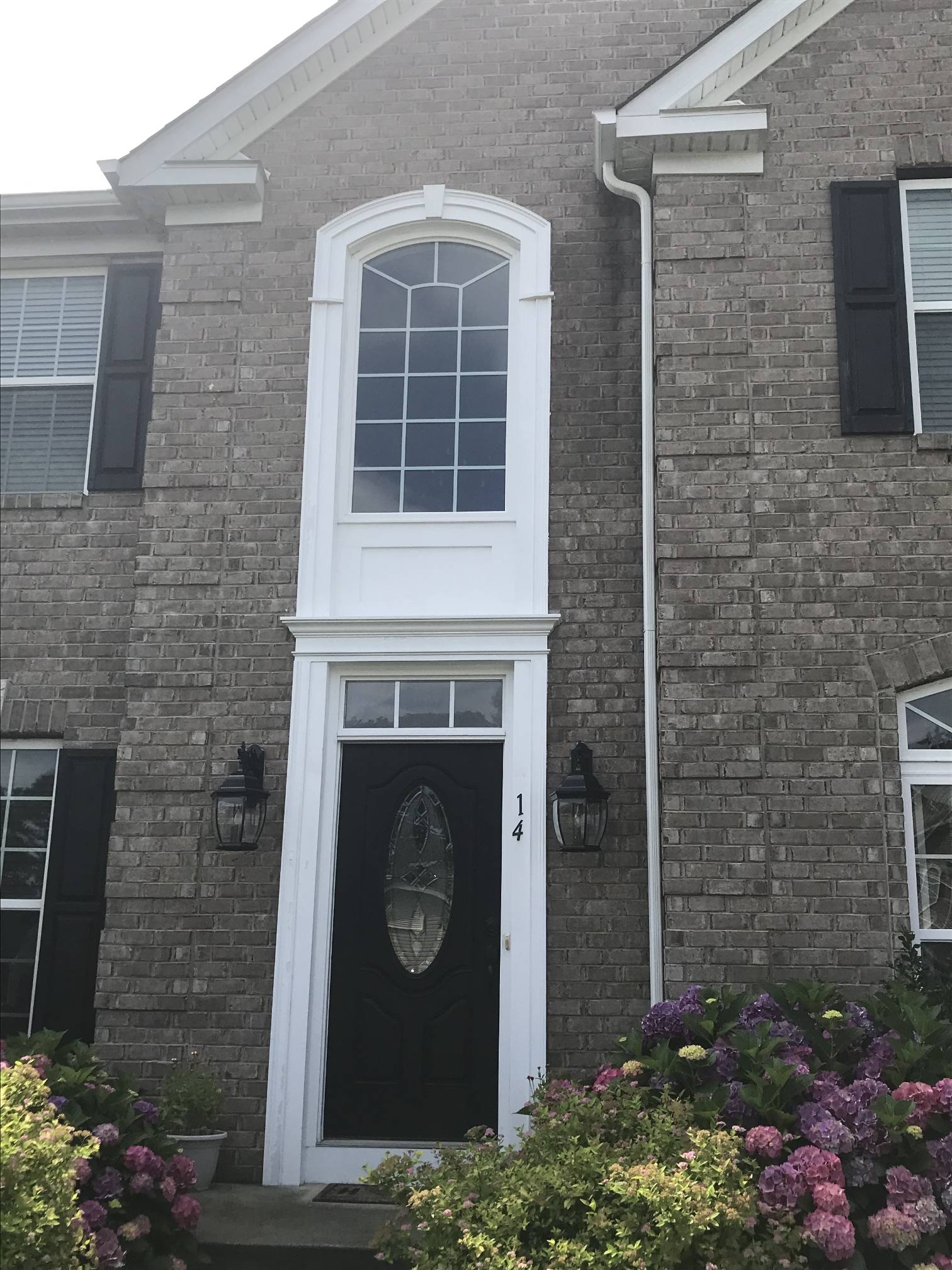 paint Any tips for refinishing the exterior trim around my front door