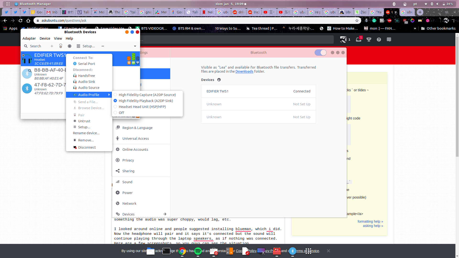 Laptop playing sound through speakers and headphones earthmaq
