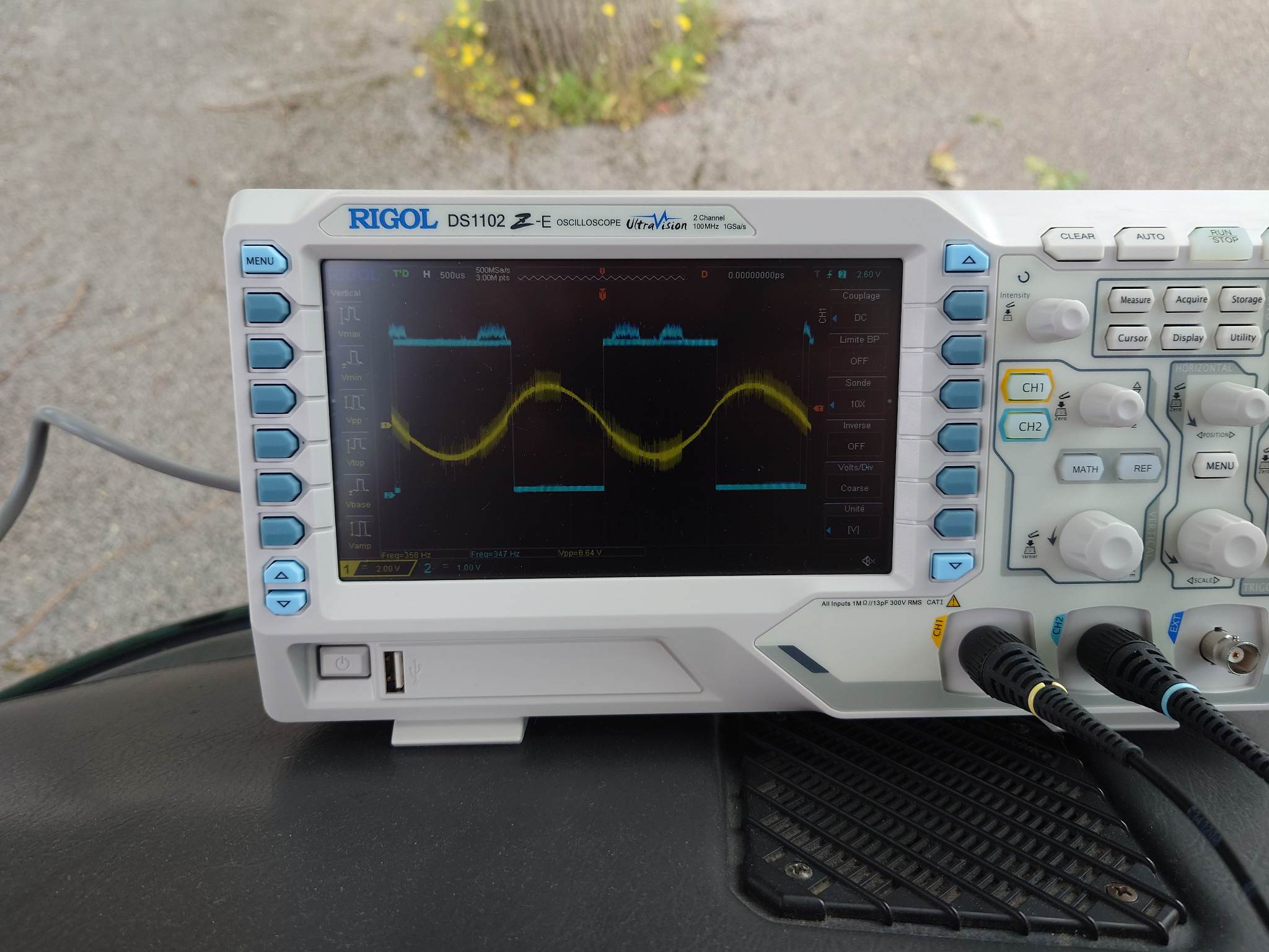 ac Making measurements with oscilloscope on vehicle when earth and